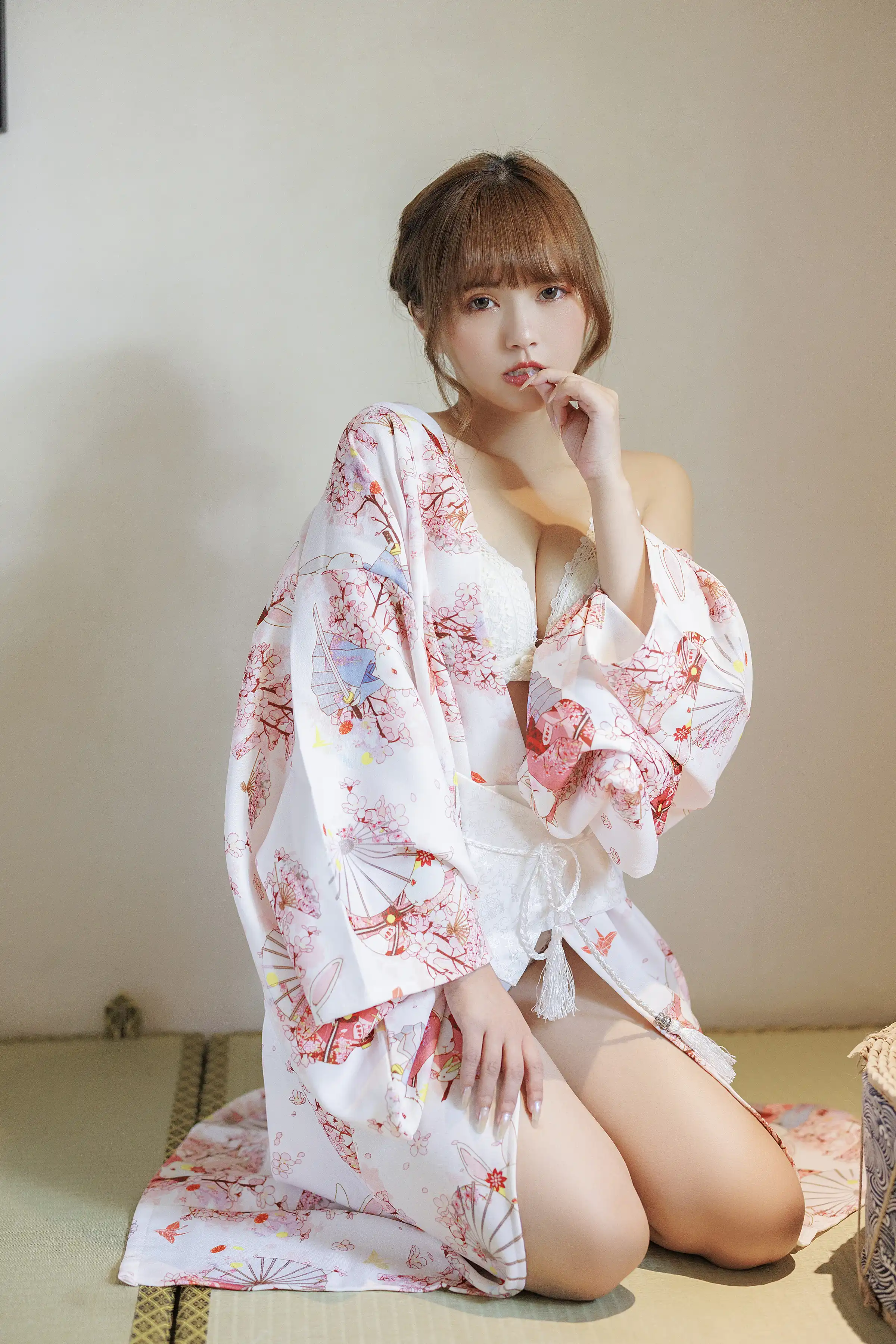 FW0275 秀人番外 30