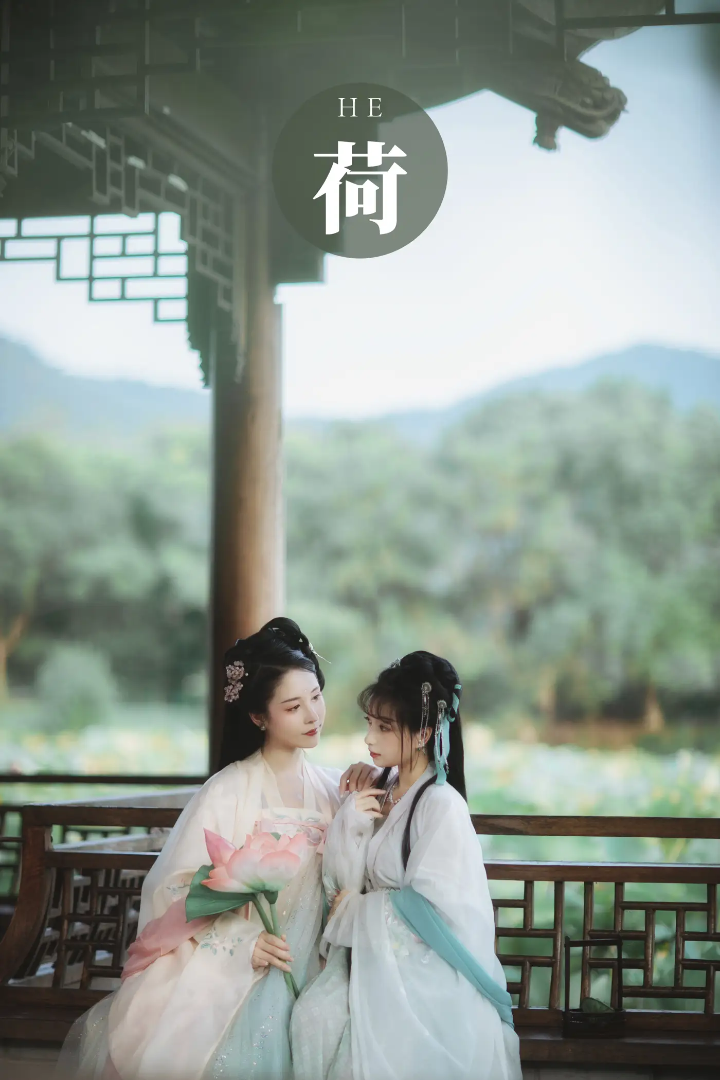 [艺图语] 2022.01.03 Vol.575 – 荷 葵花花花儿