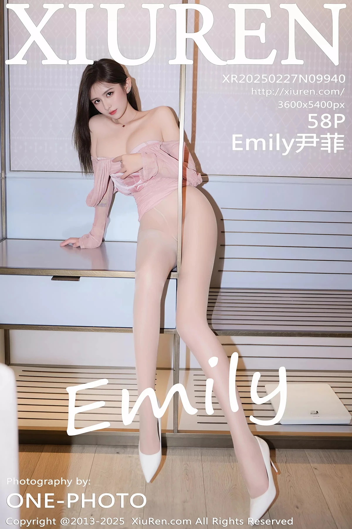 [秀人网] 2025.02.27 No.9940 Emily尹菲