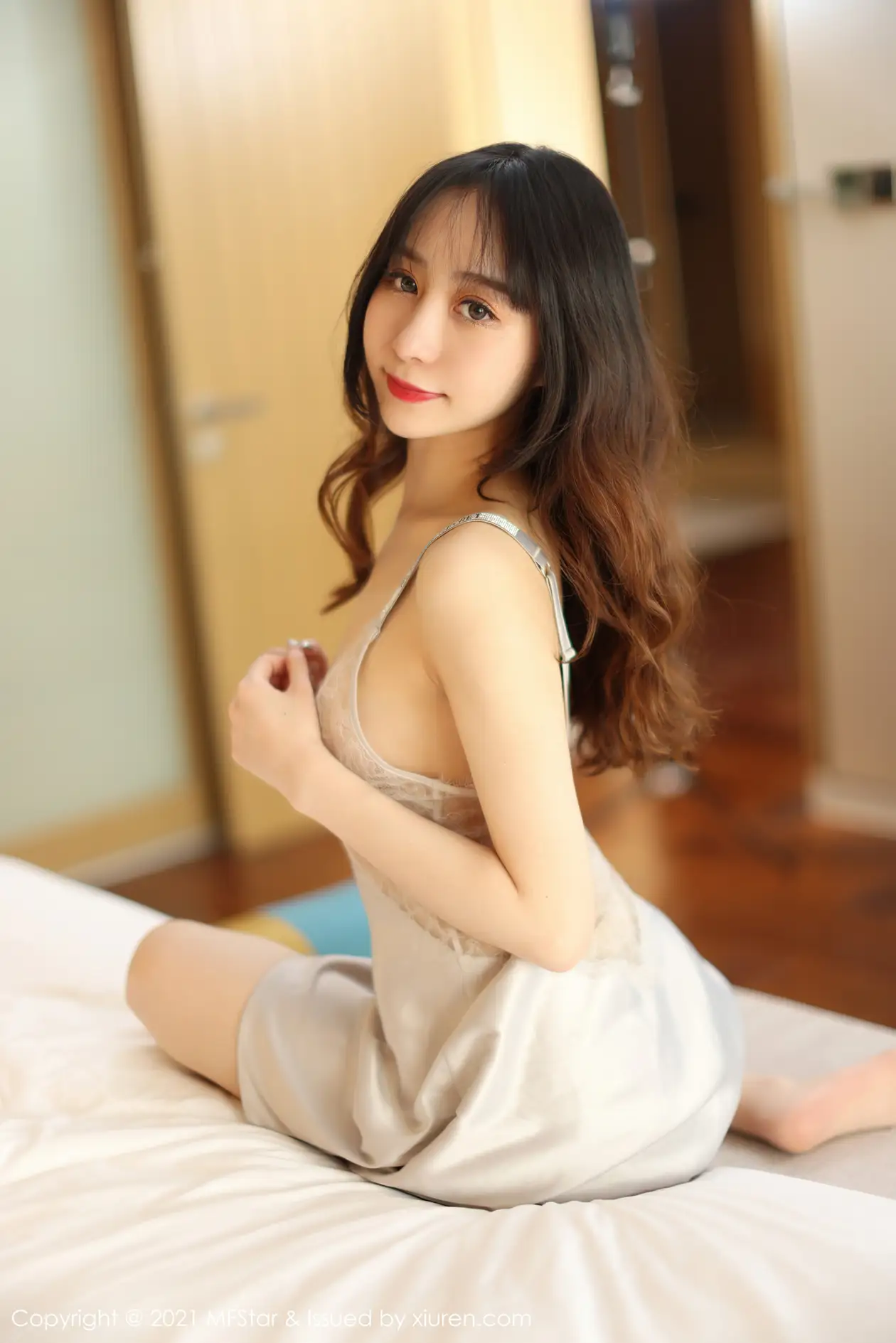 [模范学院] 2021.05.14 VOL.0495 水水er#[55P]-28