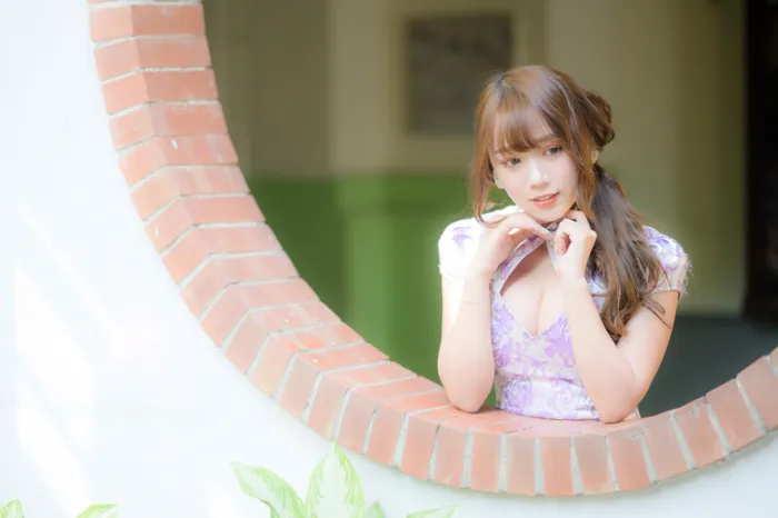 [爱美足] NO.040 Listening 旗袍絲襪高跟美腿外拍 街拍#[87P]-1