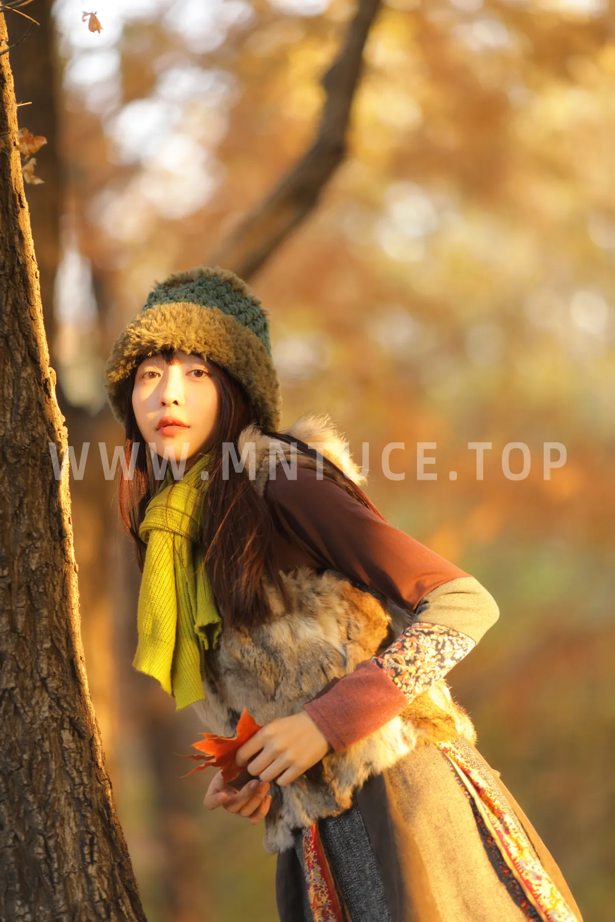 [艺图语] 2022.12.04 Vol.2595 – 暮秋新冬里 ss_田爽#[29P]-17
