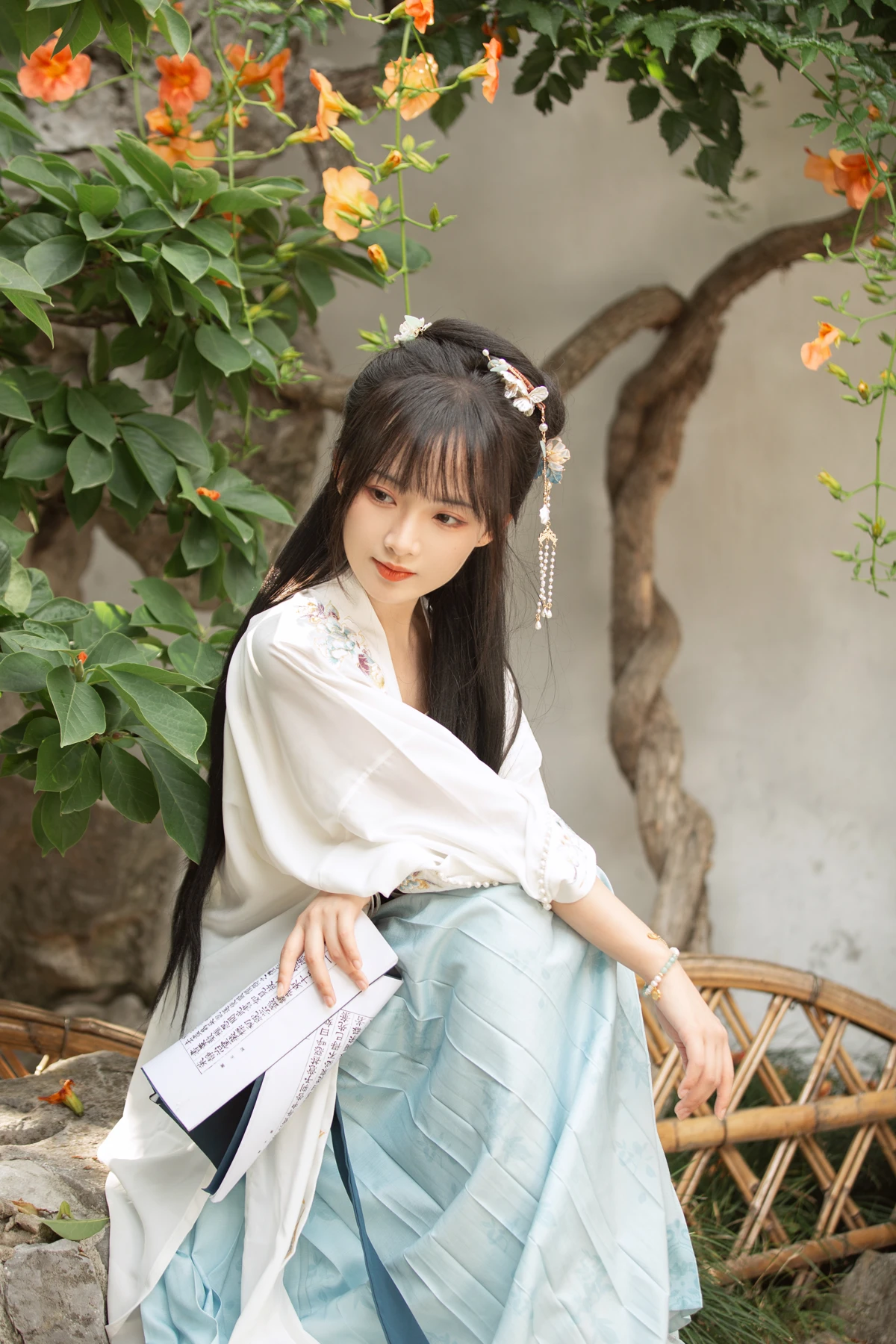 [艺图语] 2022.12.29 Vol.2790 – 小扇引微凉，悠悠夏日长 莉莉崽w#[23P]-11