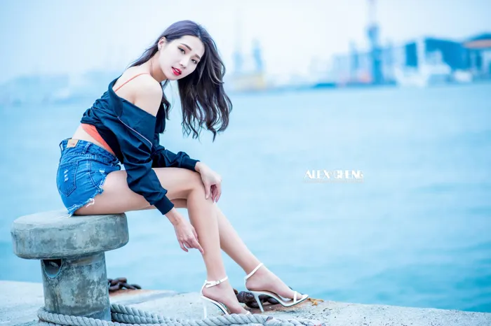 [爱美足] NO.023 長腿美模Anita 竹萱 性感外拍 街拍#[44P]-4