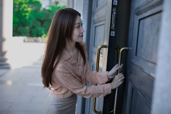 [爱美足] NO.068  刘美筠 短裙 高跟美腿外拍 街拍#[45P]-10