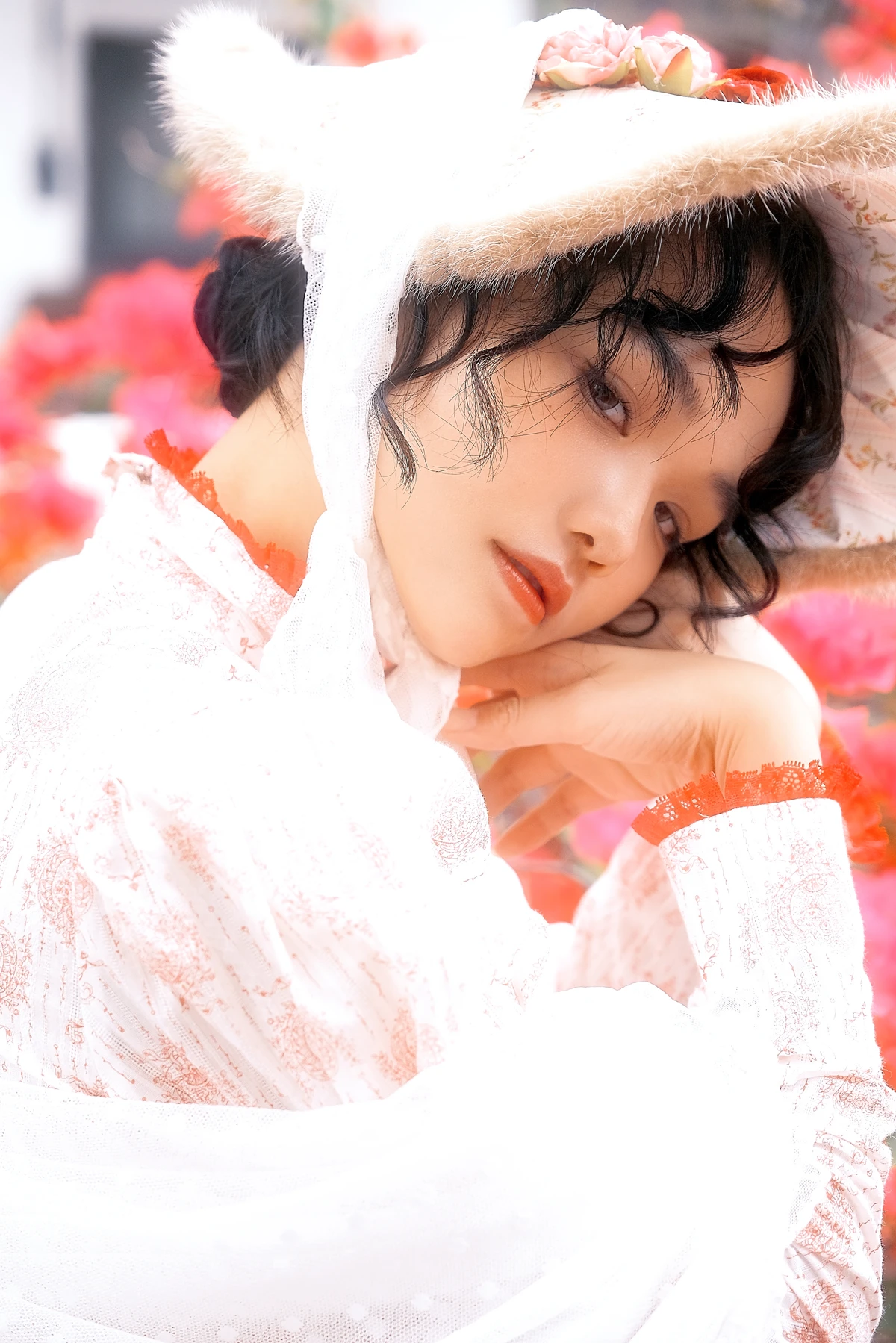 [艺图语] 2022.12.30 Vol.2794 – 玫瑰花会一直开 Kumomon#[29P]-10