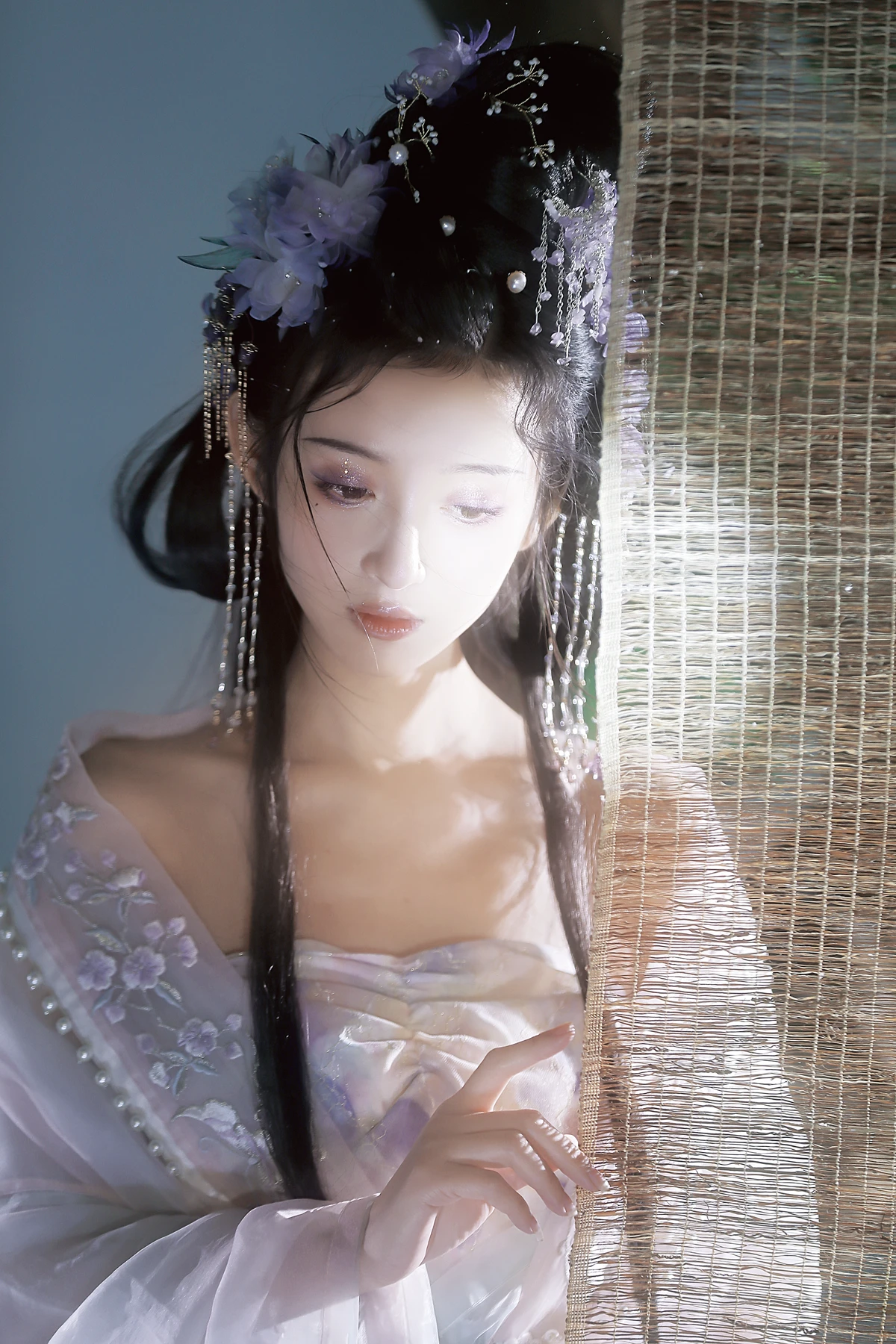 [艺图语] 2023.01.10 Vol.2882 – 那你呢，分得清我和她吗？ 一只梳子君#[29P]-16