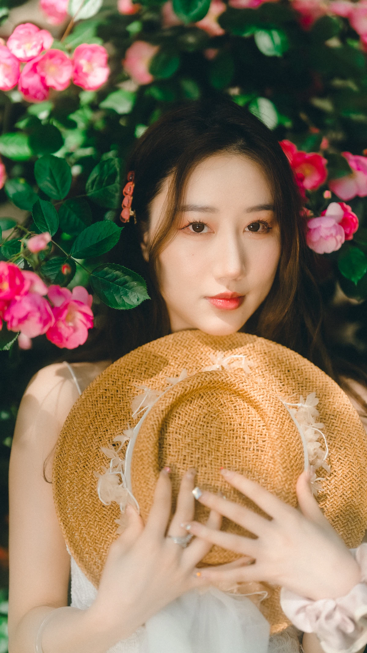 [艺图语] 2023.05.20 Vol.3048 – 蔷薇花下 桃子#[48P]-7