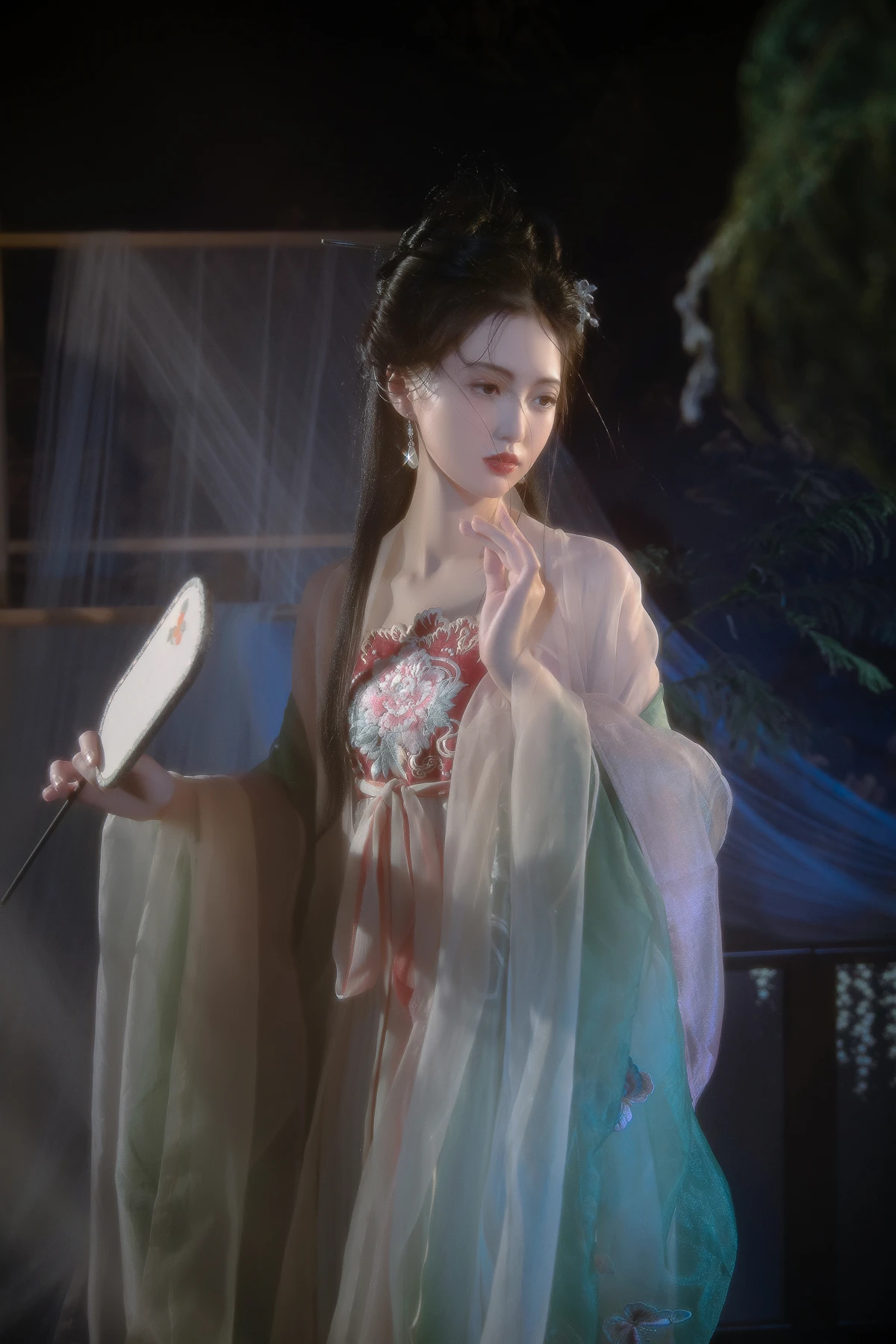 [YITUYU] 2023.03.09 Vol.3035 The garden is green Fat Qi#[31P]-7