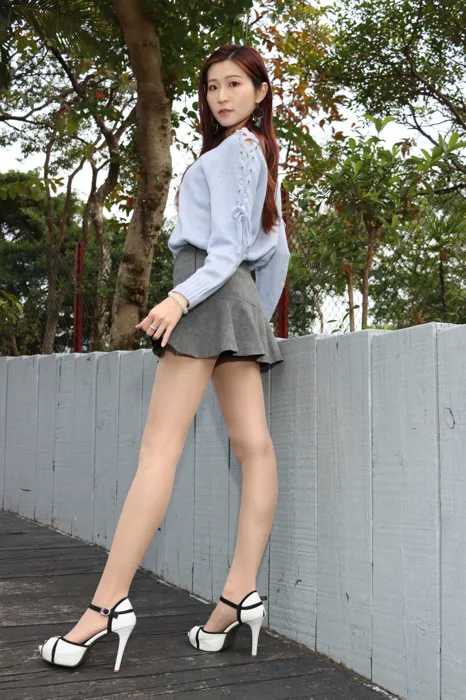 [爱美足] NO.011 Rita Li 性感造型外拍 街拍#[75P]-4