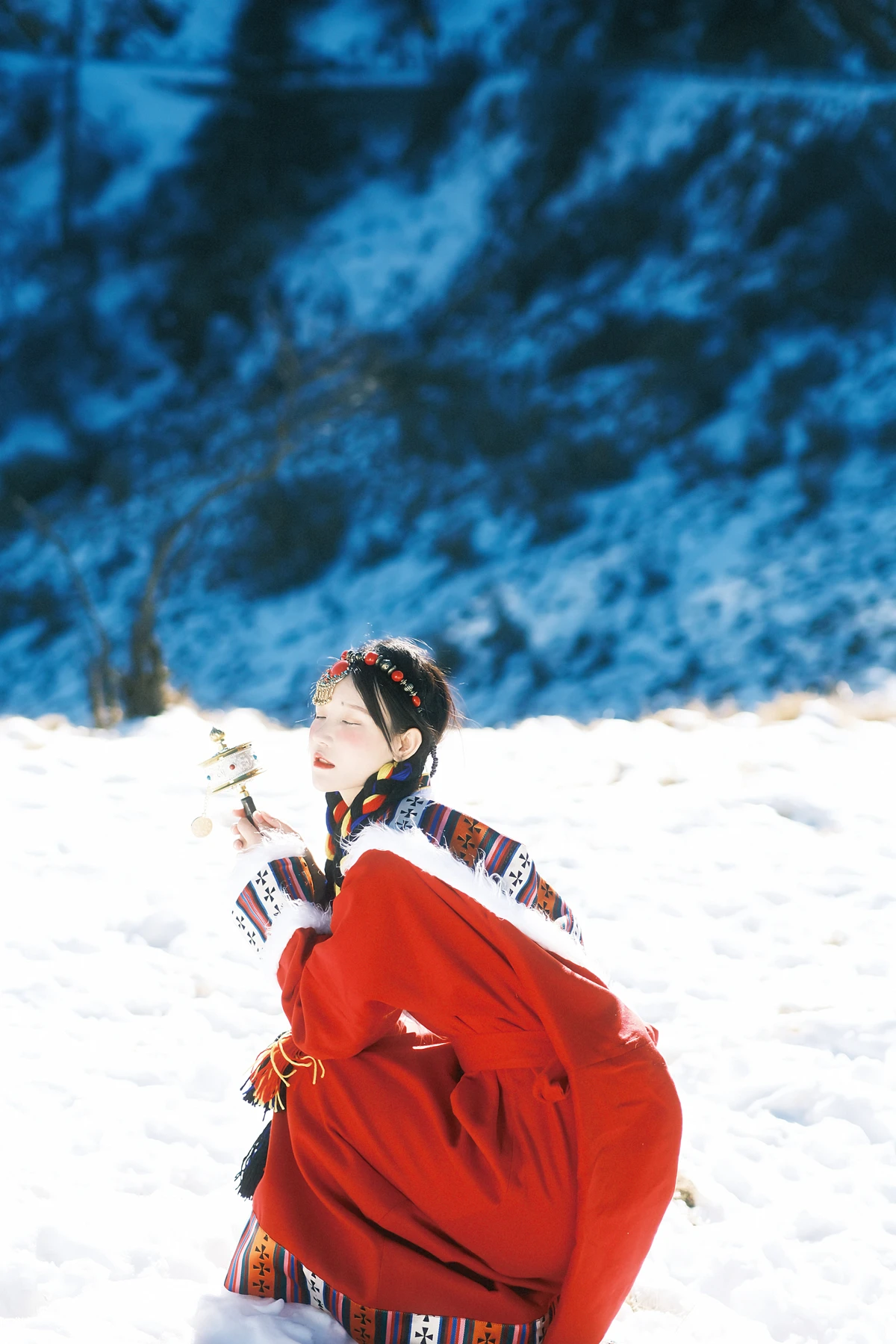 [艺图语] 2023.01.01 Vol.2814 – 我离不开神山，你带一支格桑花走吧 小霜#[22P]-7