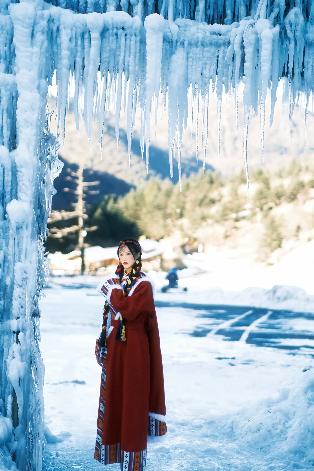 [艺图语] 2023.01.01 Vol.2814 – 我离不开神山，你带一支格桑花走吧 小霜#[22P]-10