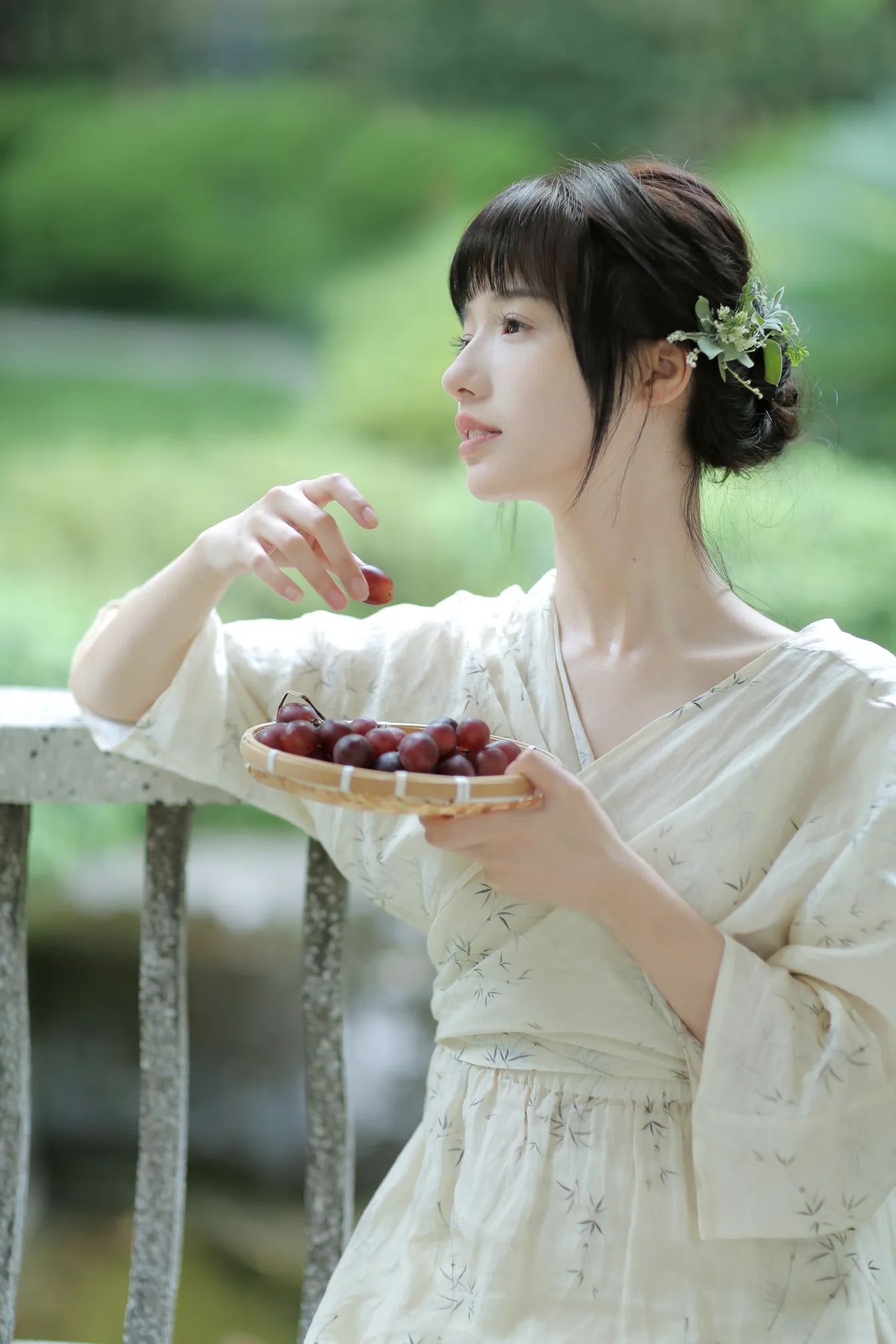 [艺图语] 2022.12.05 Vol.2608 – 天青色等烟雨 阳曦#[28P]-6