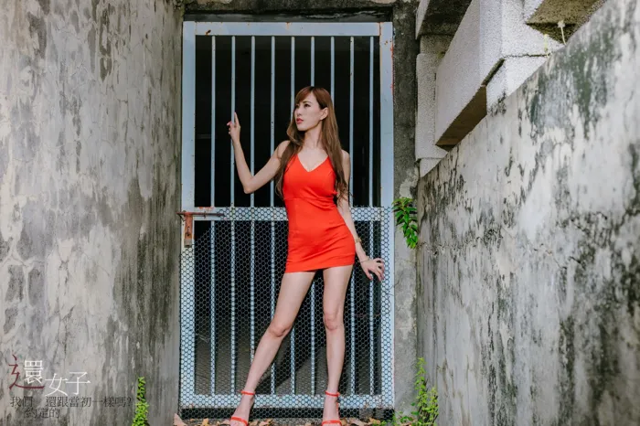 [爱美足] NO.047 艾比 紅連衣短裙 高跟美腿外拍 街拍#[106P]-2