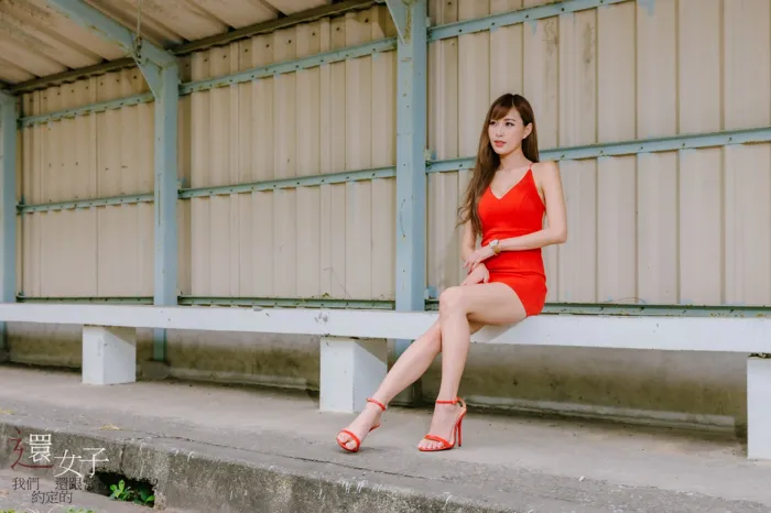 [爱美足] NO.047 艾比 紅連衣短裙 高跟美腿外拍 街拍#[106P]-6