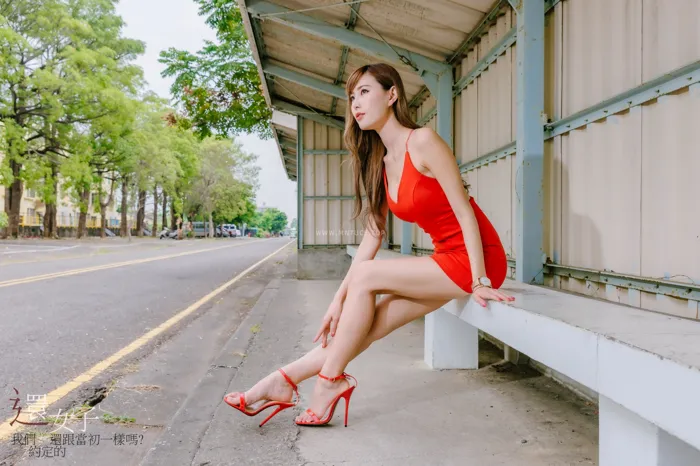 [爱美足] NO.047 艾比 紅連衣短裙 高跟美腿外拍 街拍#[106P]-8