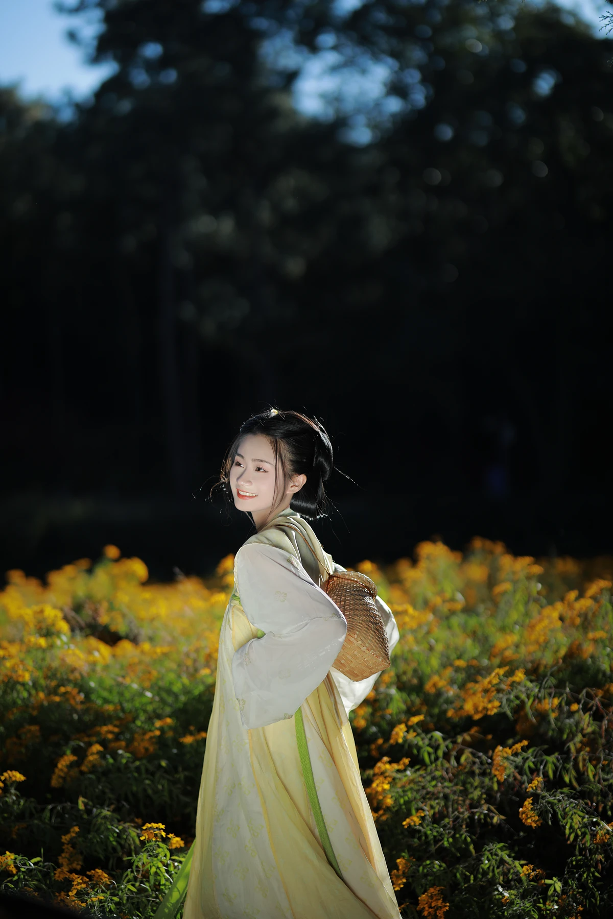 [艺图语] 2022.12.31 Vol.2804 – 我曾是一朵花 Y#[33P]-12