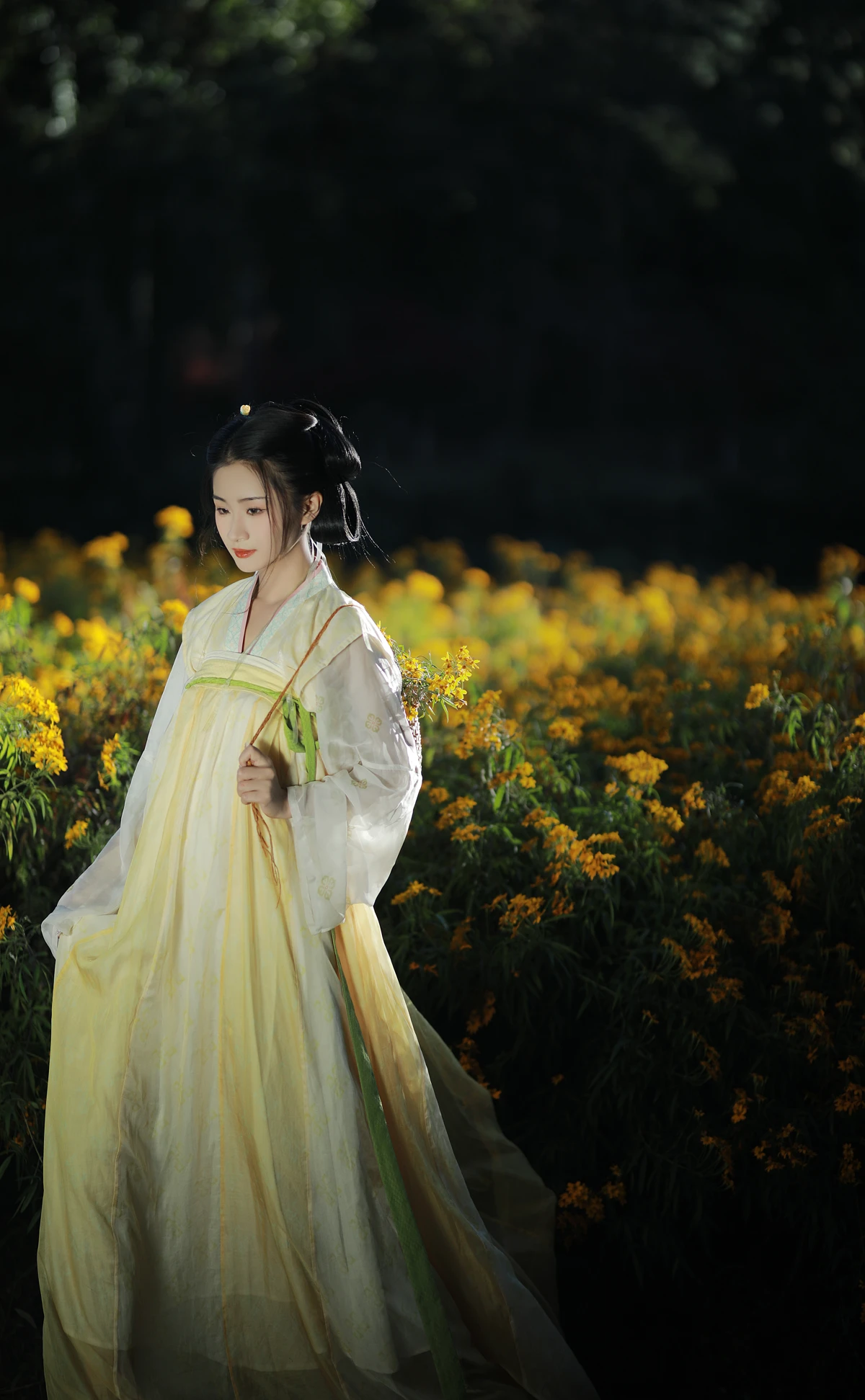 [艺图语] 2022.12.31 Vol.2804 – 我曾是一朵花 Y#[33P]-14