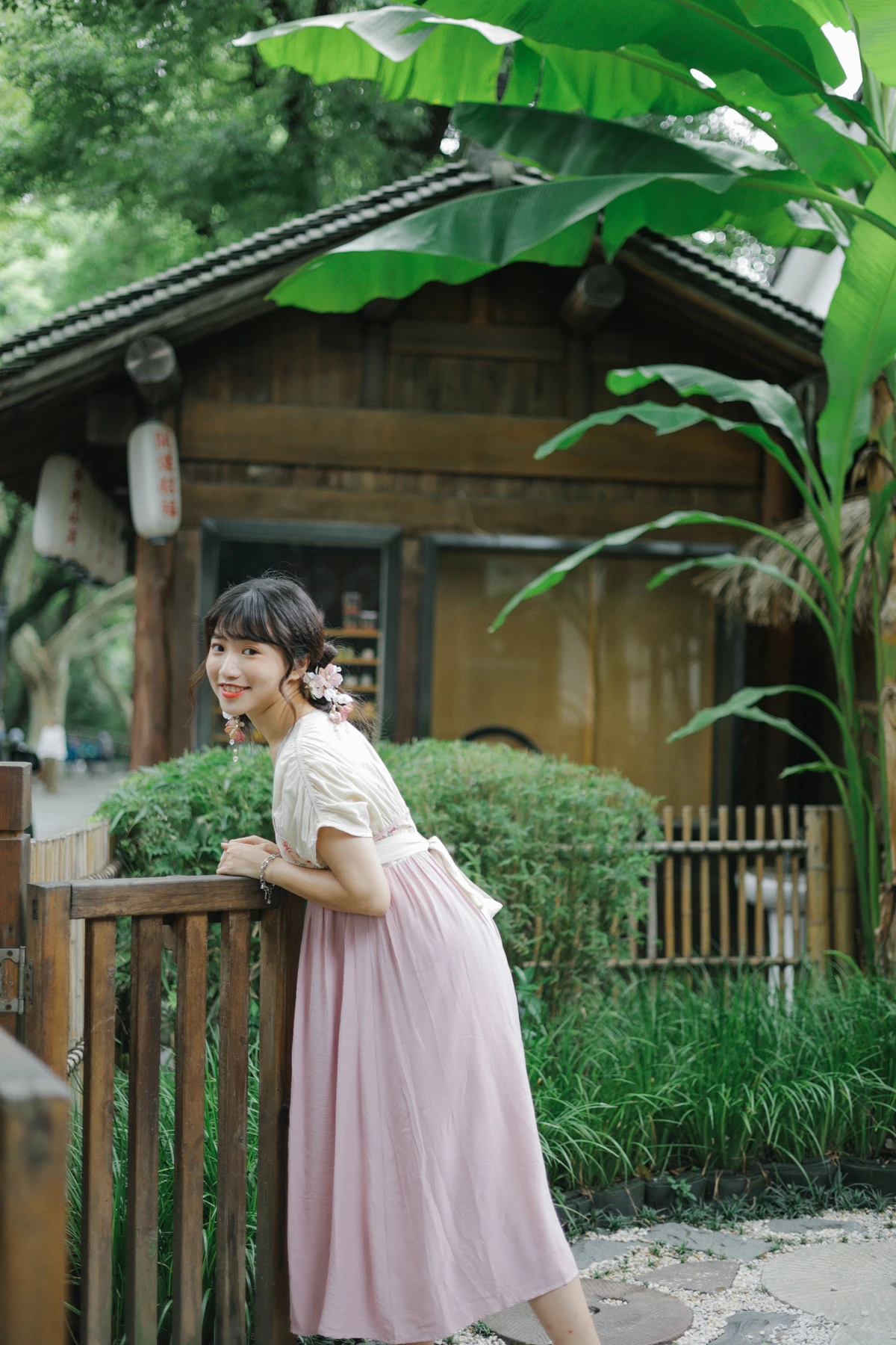 [艺图语] 2023.03.08 Vol.3025 沐光而行 蓝胖子-#[30P]-28