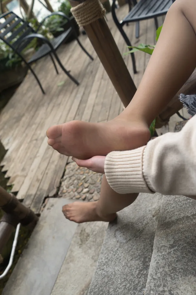 [爱美足] NO.001 高中妹子街边偶遇直接约拍不犹豫 街拍#[106P]-8