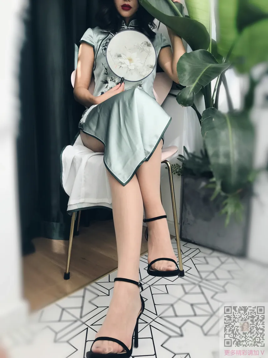 [爱美足] NO.115 Nia乔乔学姐居家性感旗袍肉丝 街拍#[64P]-41