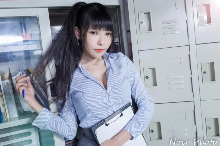 [Mzsock] NO.072 Yishuang OL black stockings high heels beautiful legs outdoor shooting street photography#[37P]-8