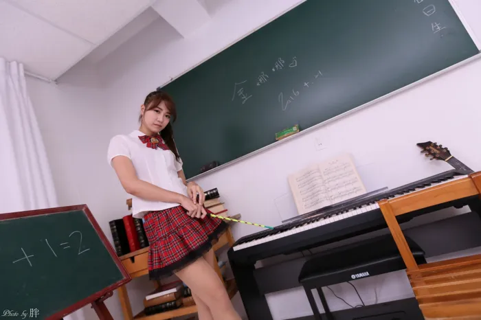 [爱美足] NO.060  金娜娜 学生制服 高跟美腿棚拍 街拍#[67P]-40