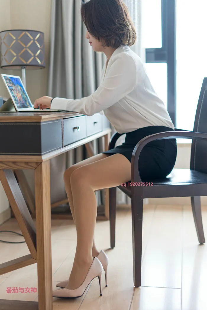 [爱美足] NO.034 木子的小包裙 街拍#[97P]-3