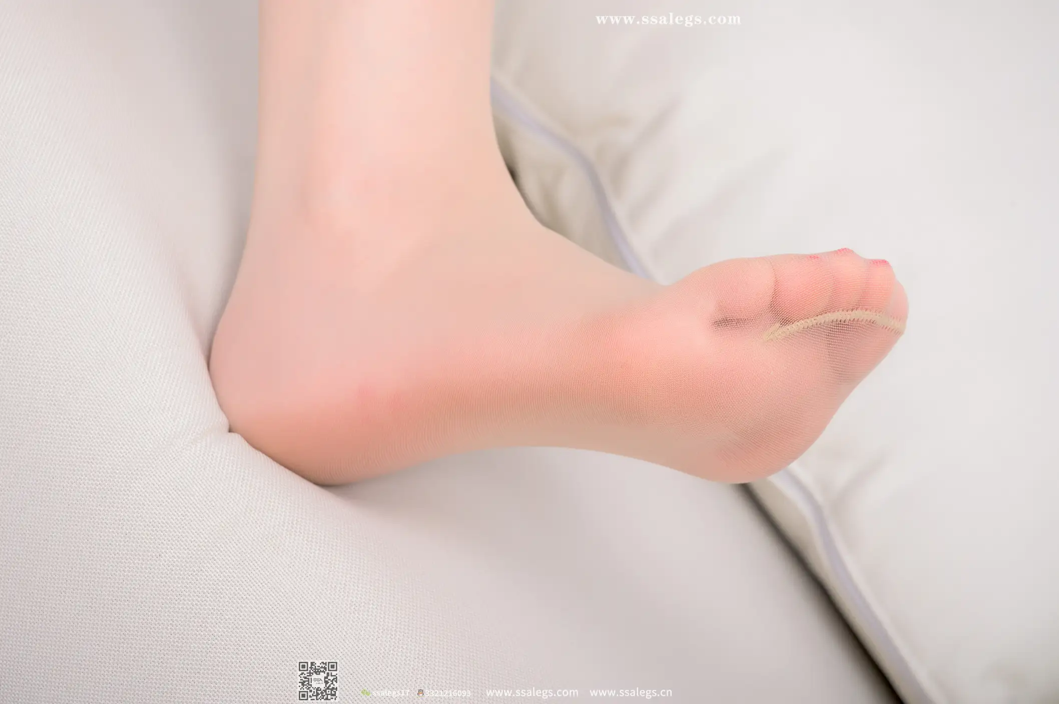 [爱美足] NO.420 媛媛法式碎花裙肉丝写真(下) 丝社#[122P]-4