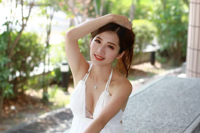 [爱美足] NO.039 Go Go 白色小禮服 高跟美腿外拍 街拍#[106P]-8