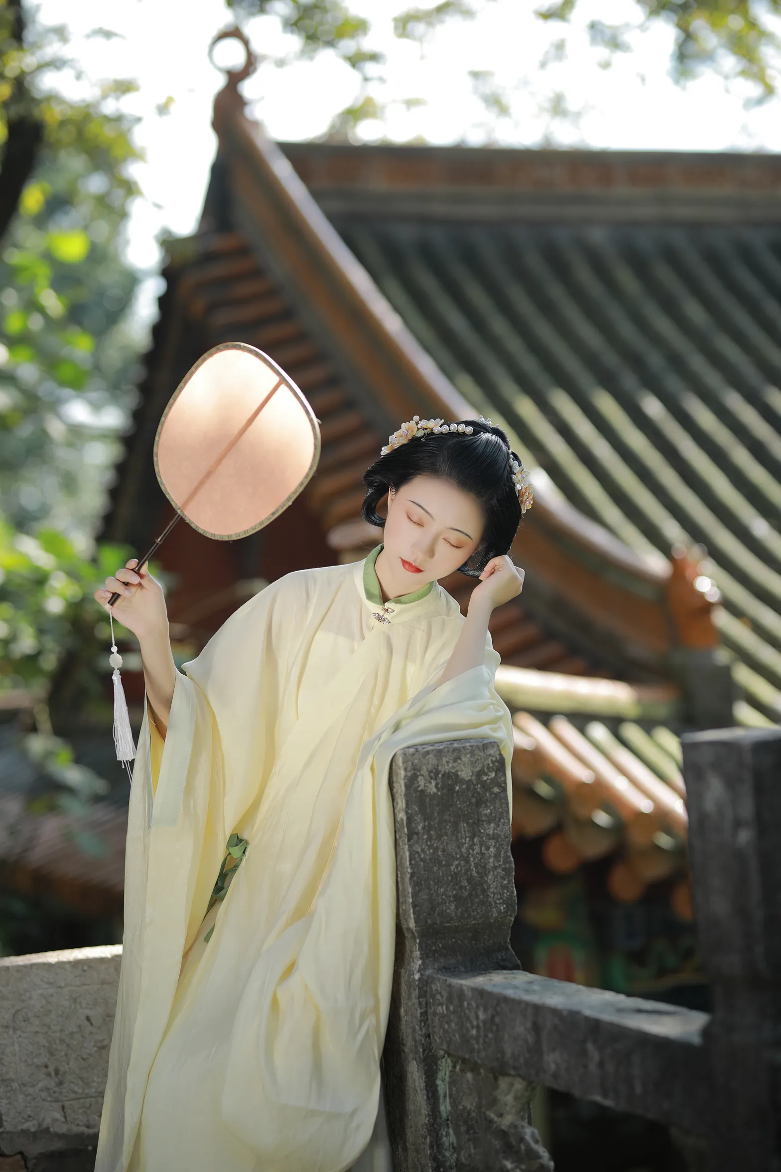 [艺图语] 2022.11.30 Vol.2561 – 淡淡春山 YunFleur#[40P]-8