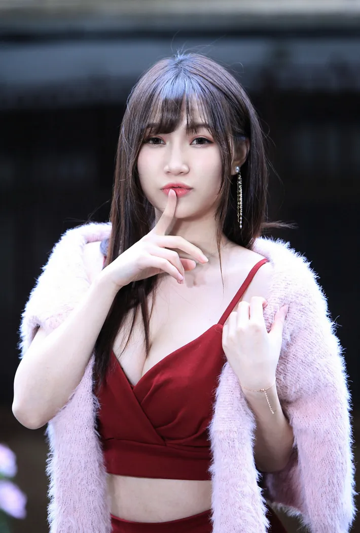 [爱美足] NO.100 张雅筑 紧身短裙丝袜高跟美腿 街拍#[64P]-6