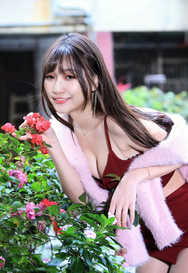 [爱美足] NO.100 张雅筑 紧身短裙丝袜高跟美腿 街拍#[64P]-2