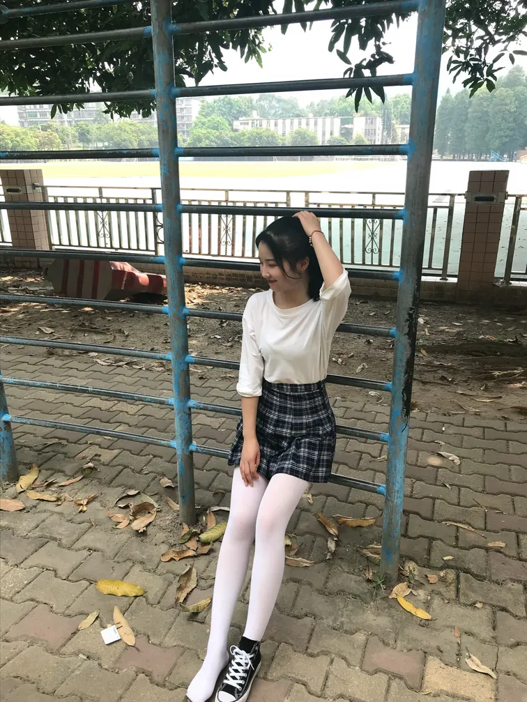 [爱美足] NO.007 操场散拍合集 街拍#[91P]-8