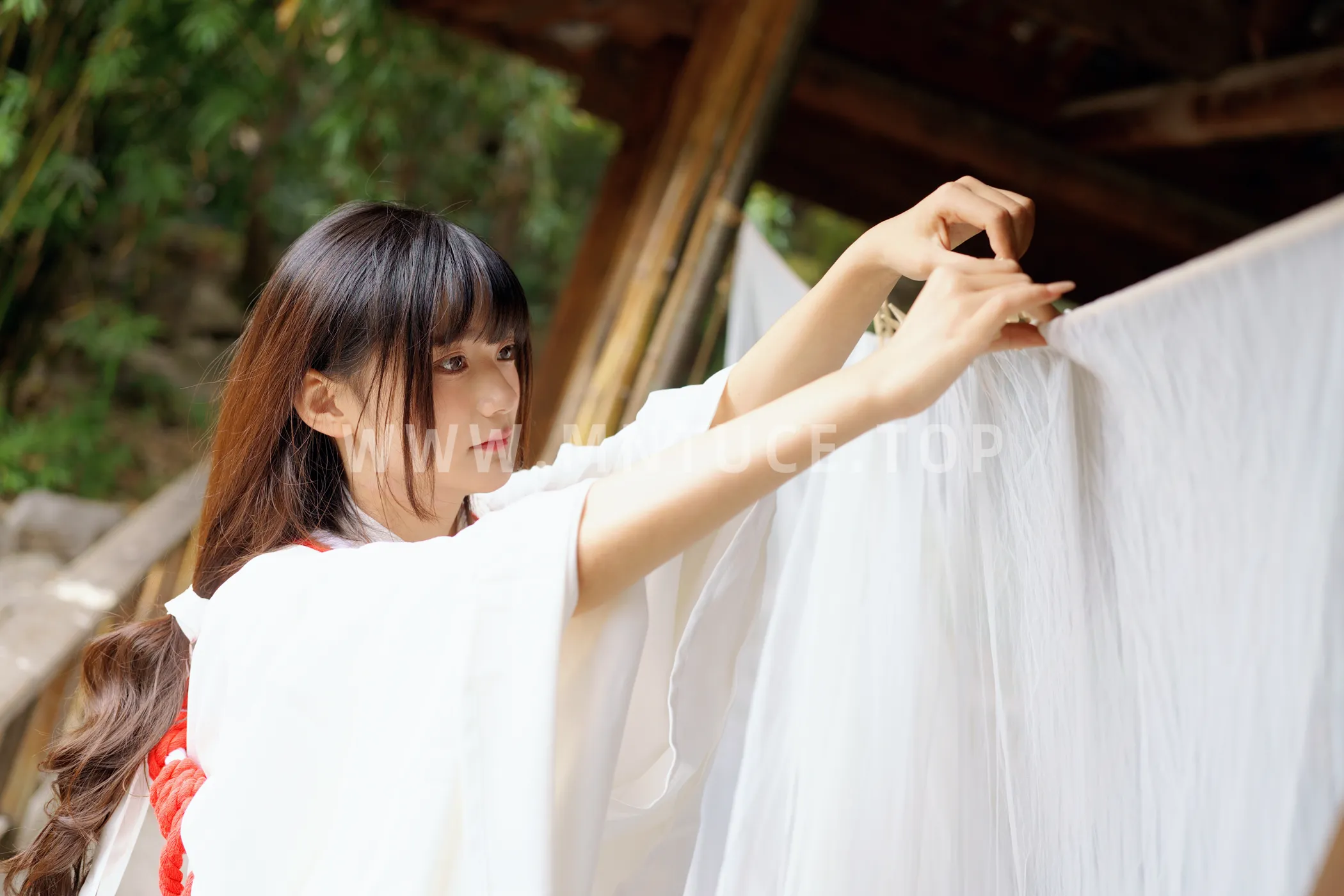 [艺图语] 2022.12.03 Vol.2586 – 浣衣少女 小山早见#[29P]-7