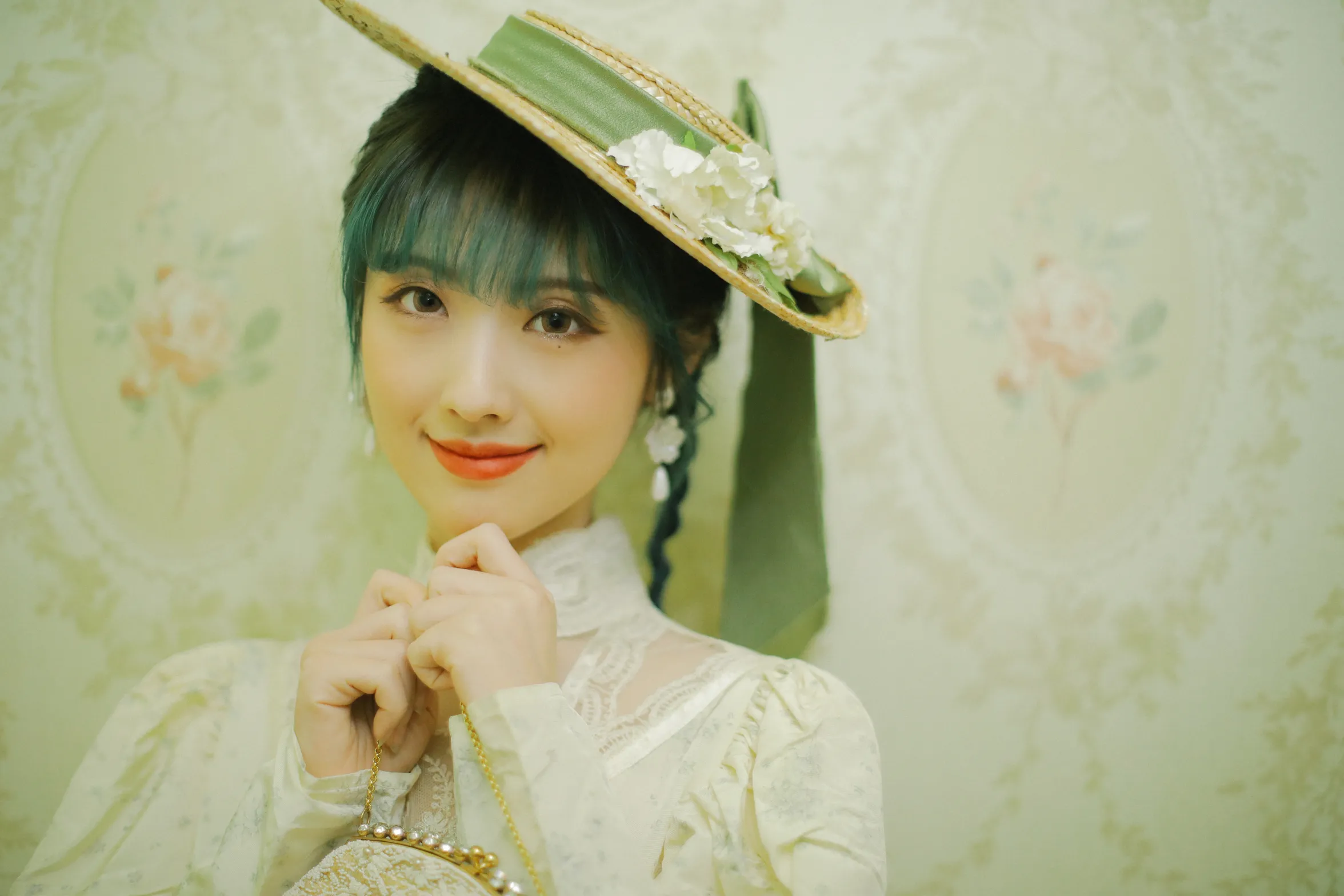 [艺图语] 2022.11.28 Vol.2545 – 茶花语 小曹#[26P]-4