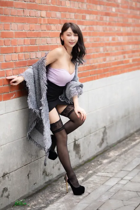 [爱美足] NO.085 芈梦 高跟美腿外拍 街拍#[58P]-1