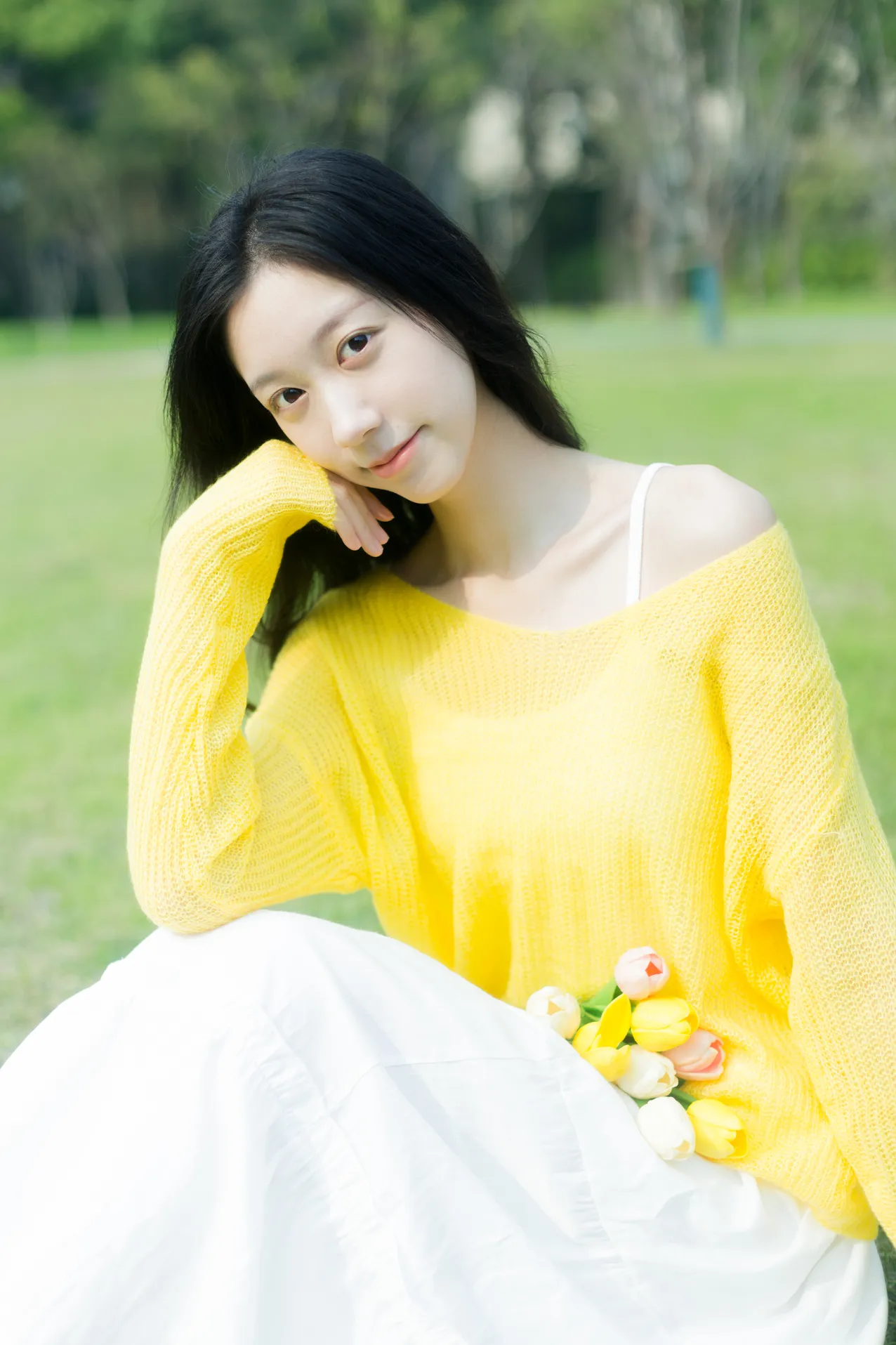 [艺图语] 2022.11.26 Vol.2532 – 秋风轻轻 饲猫少女-#[38P]-3