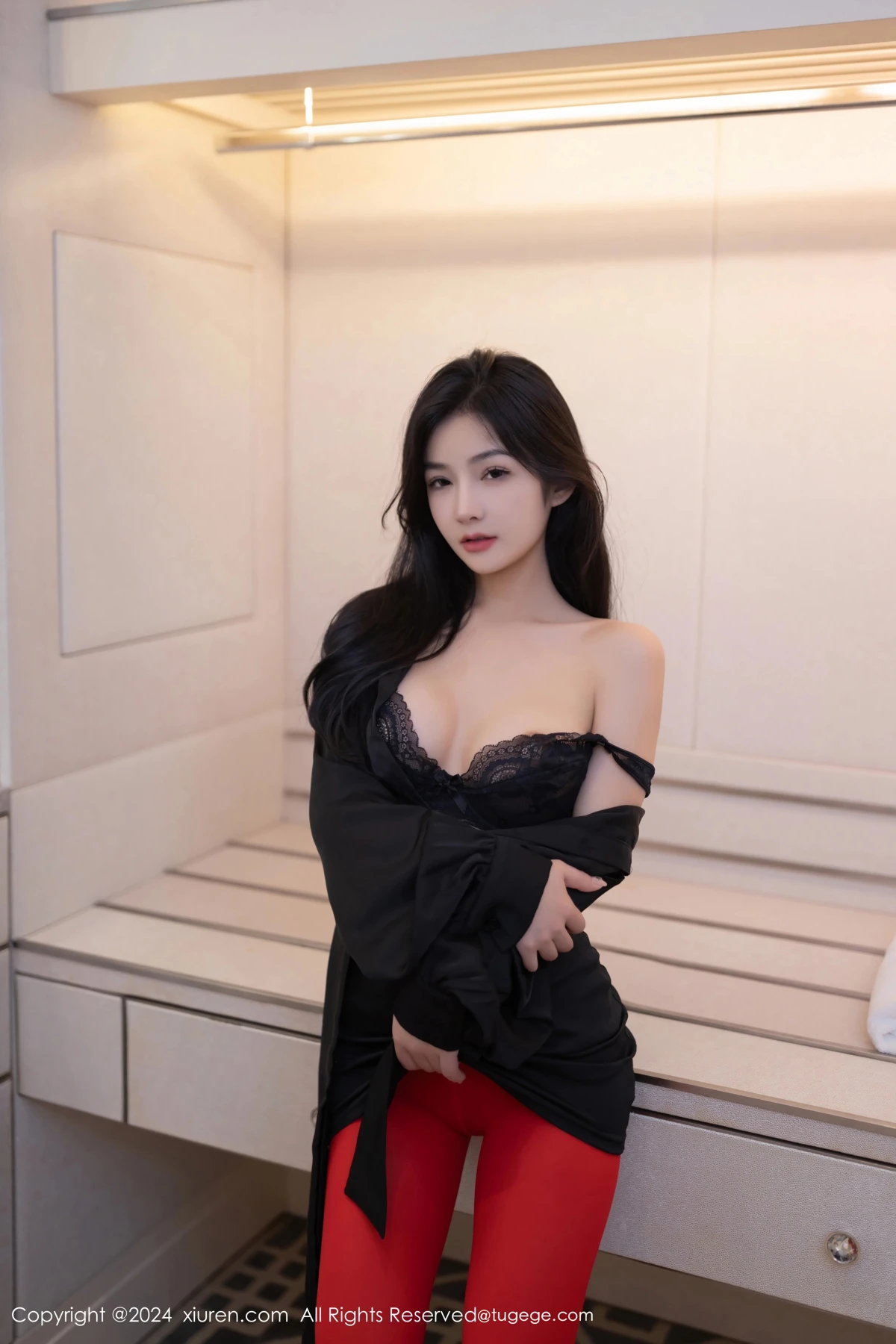 [秀人网] 2024.07.03 No.8801 谭小灵#[81P]-1