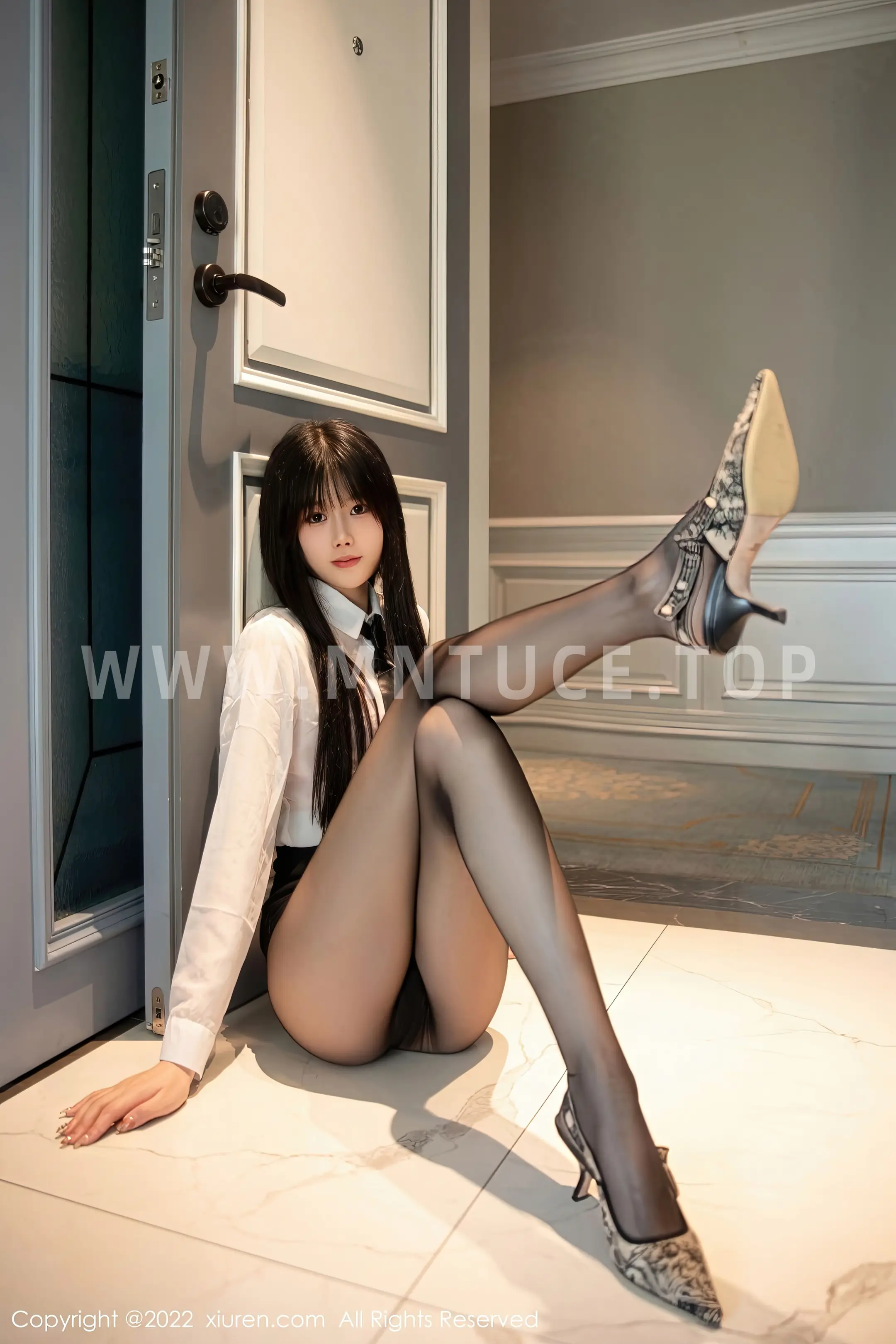 [秀人网] 2022.11.16 NO.5861 77qiqi#[80P]-3