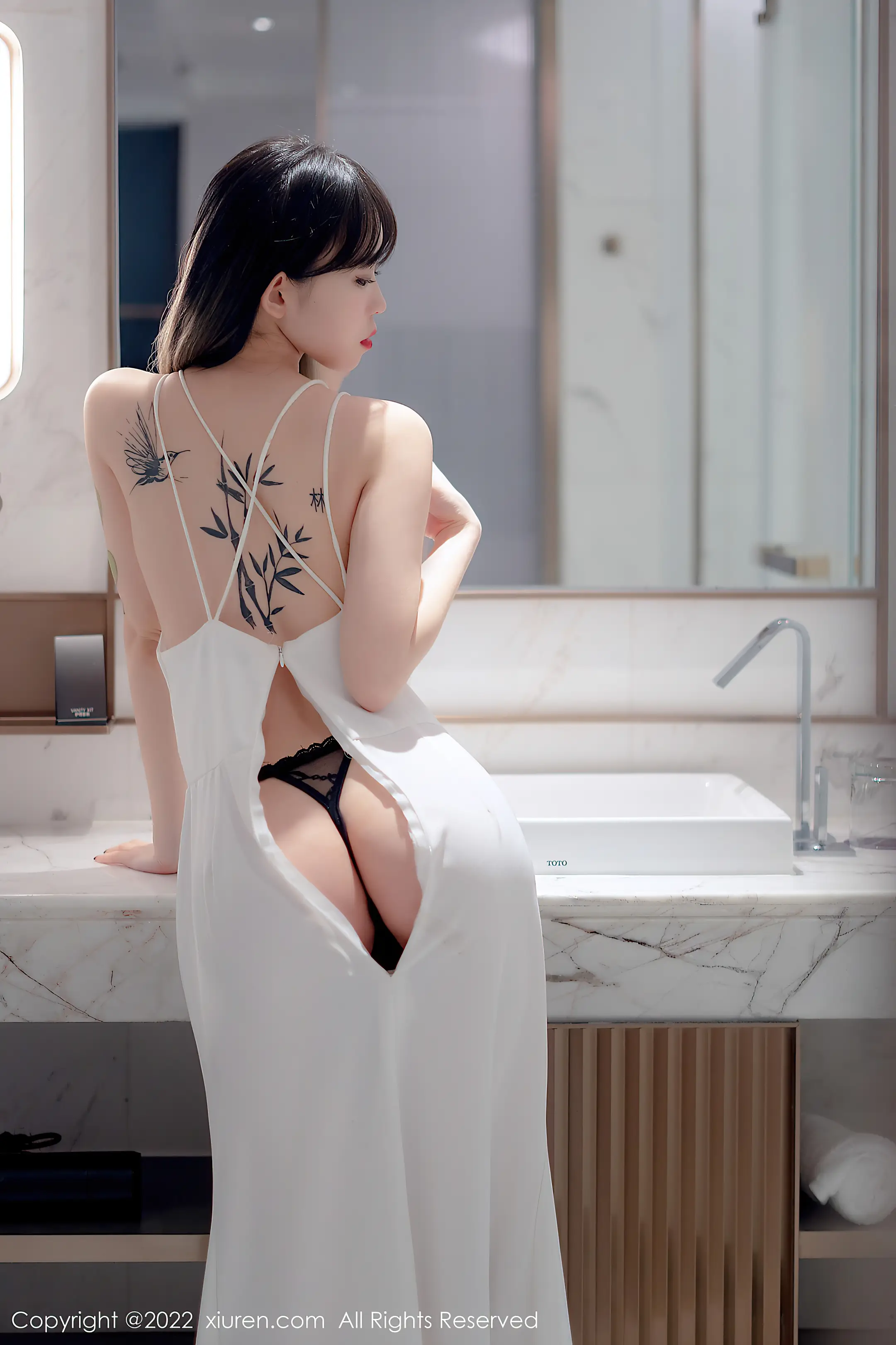 [秀人网] 2022.02.21 – NO.4611 奶瓶.#[56P]-1