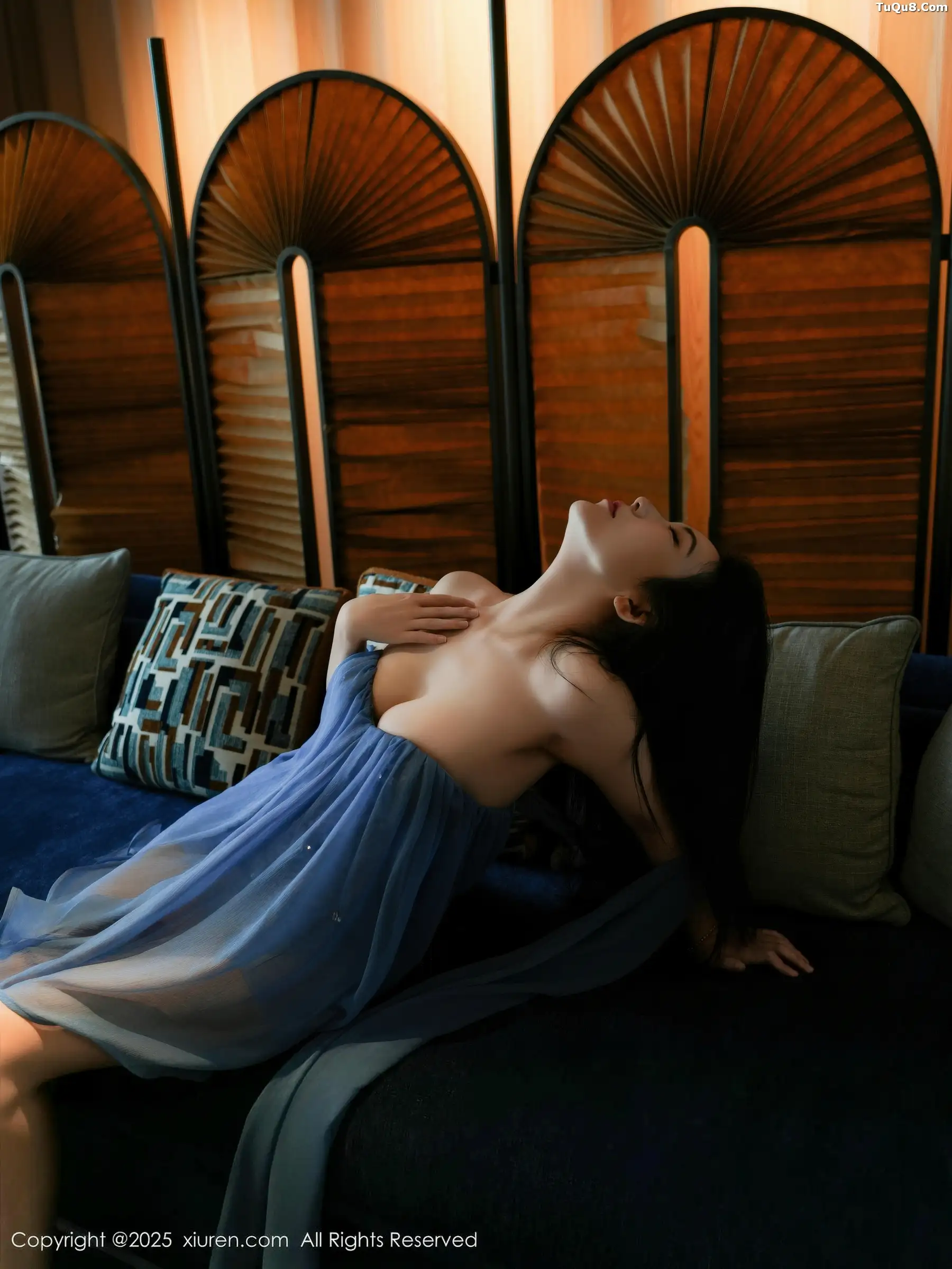 [秀人网] 2025.11.14 No.10988 烧烧小桃#[52P]-2