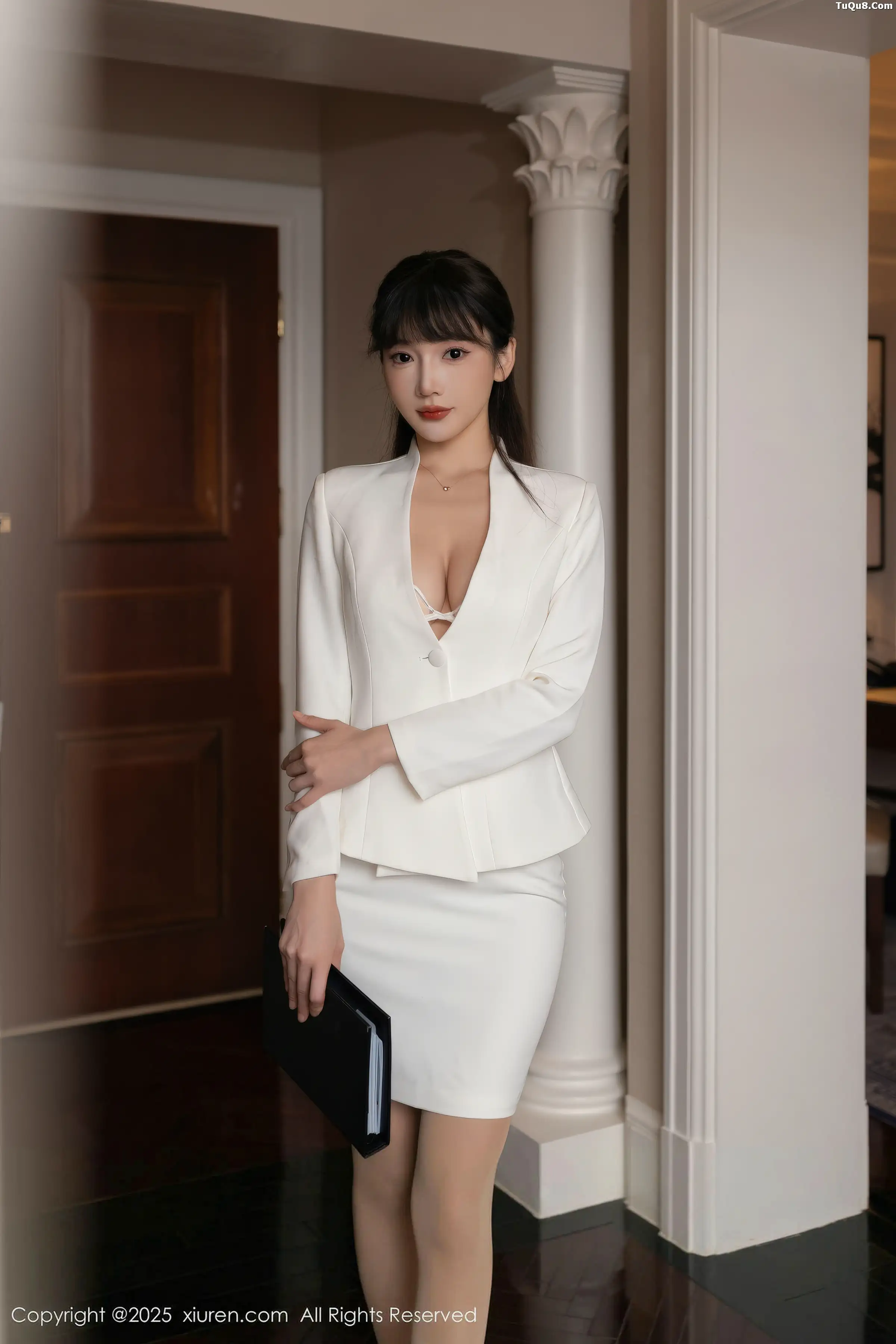 [秀人网] 2025.11.27 No.11042 陆萱萱#[80P]-2