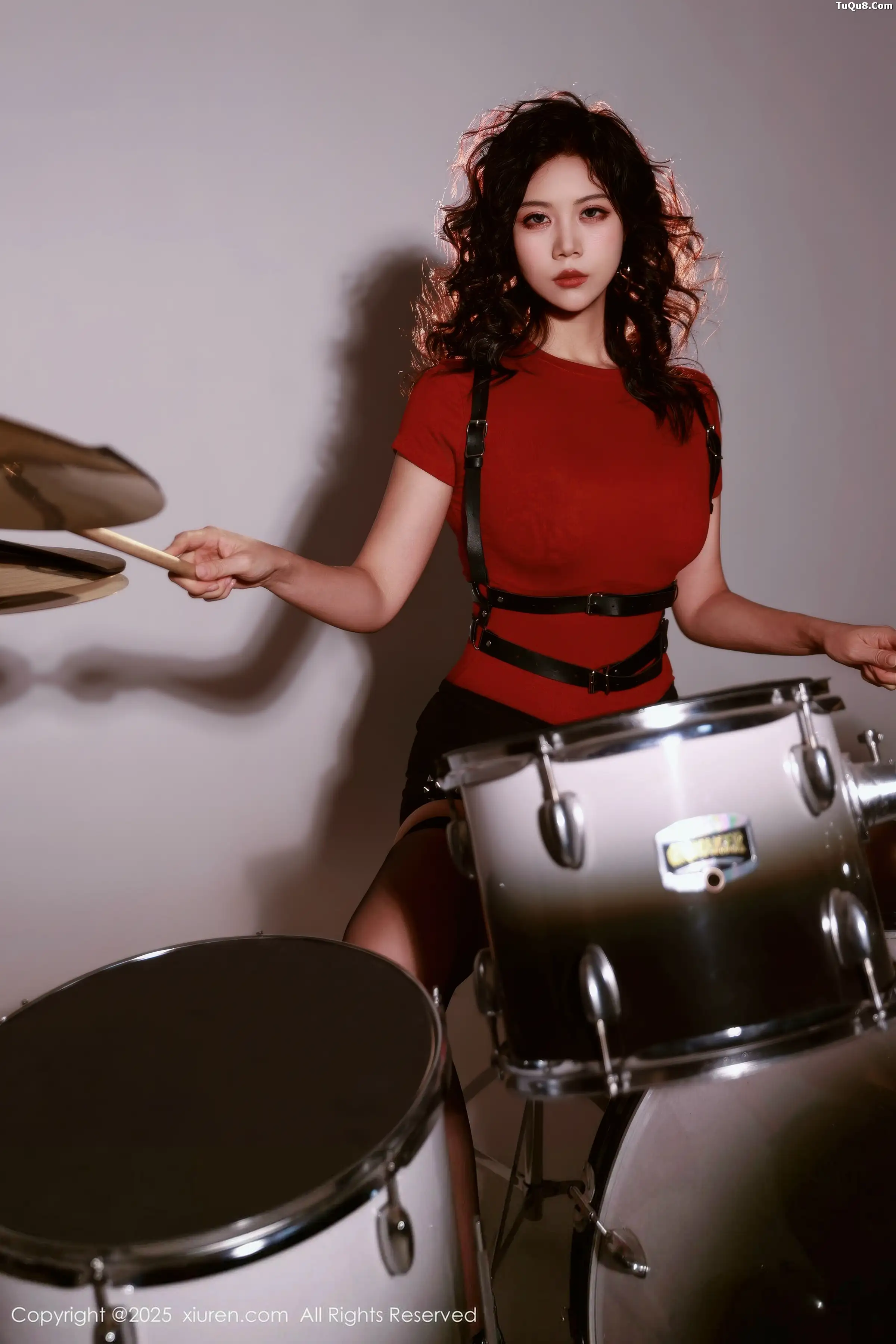 [秀人网] 2025.12.04 No.11066 玫瑰我爱你#[85P]-2