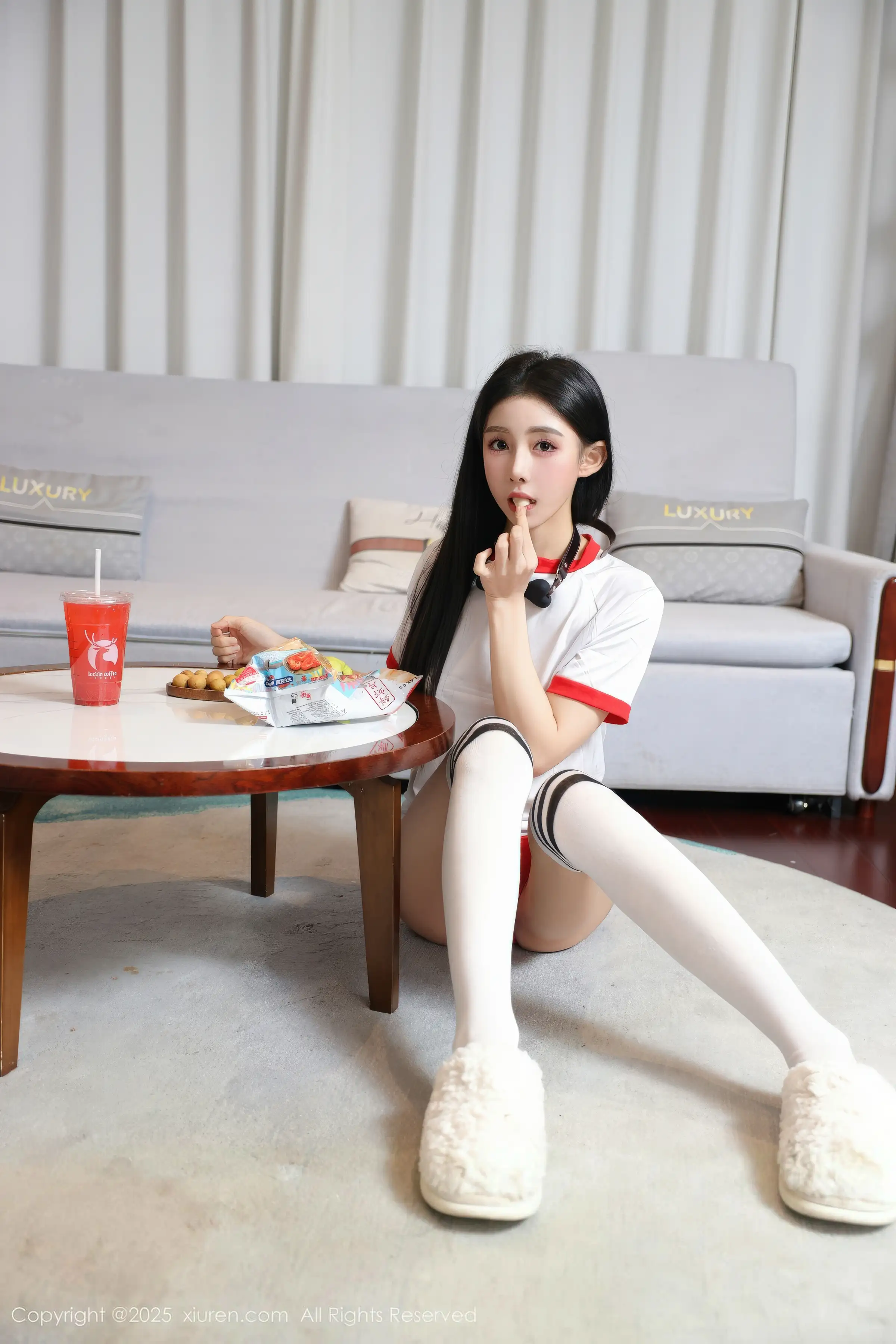 [秀人网] 2025.12.16 No.11110 许微微#[86P]-7