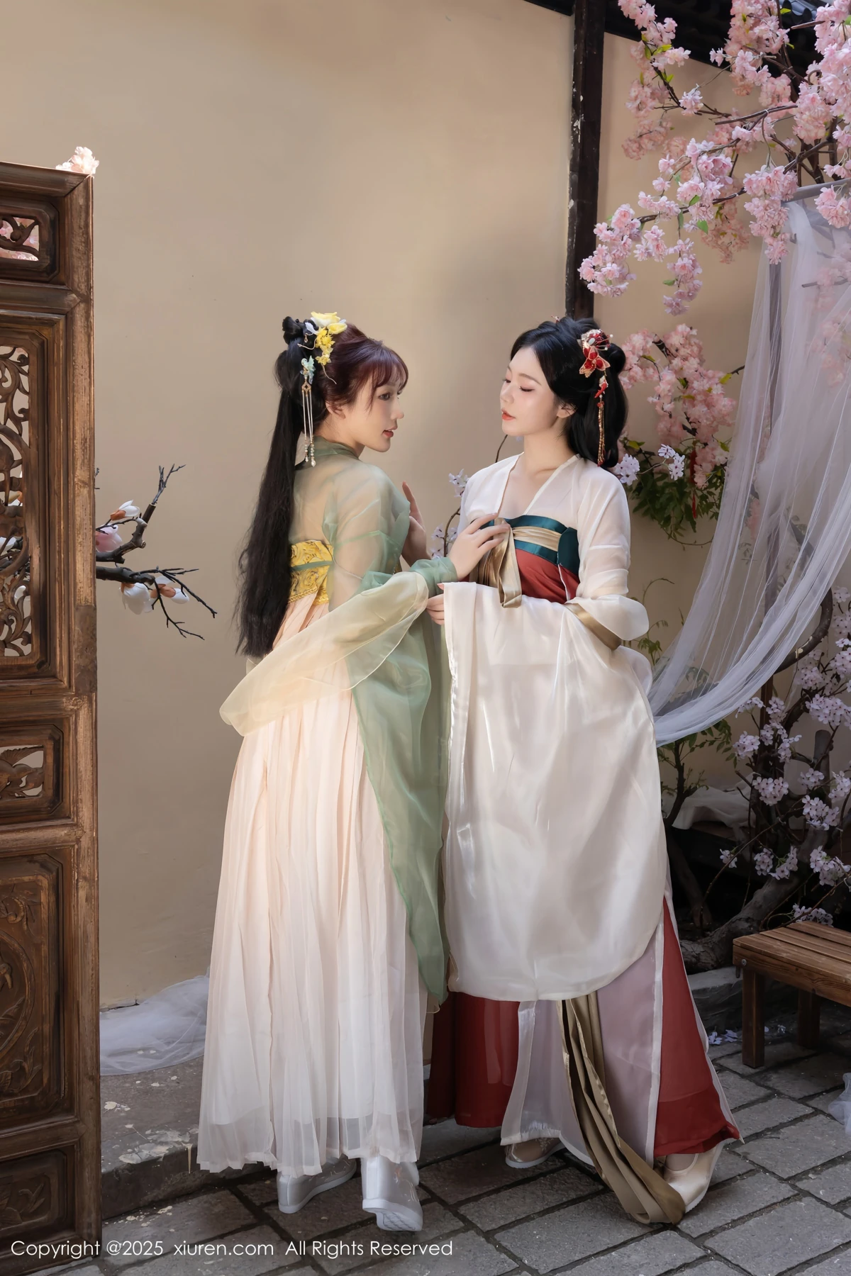 [秀人网] 2025.04.29 No.10223 陆萱萱 安然anran#[81P]-15