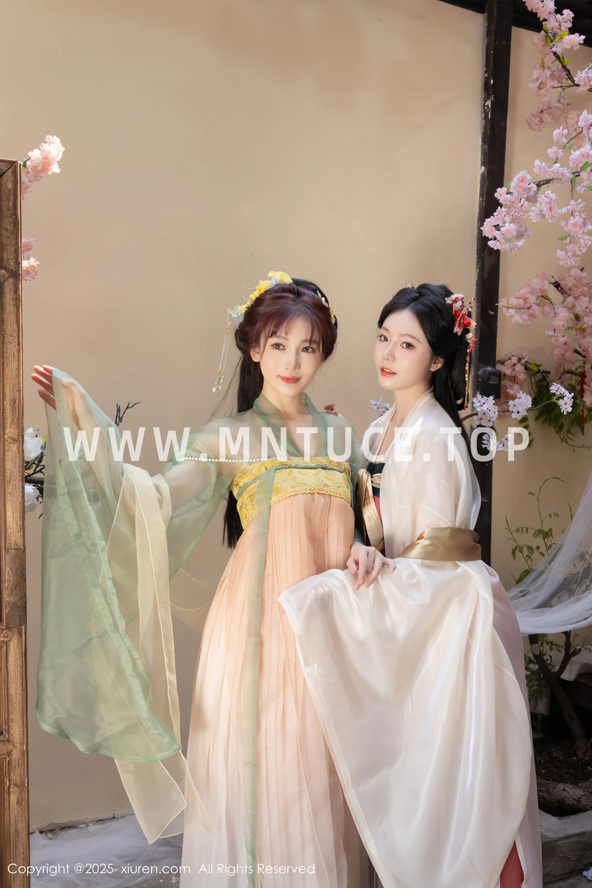 [秀人网] 2025.04.29 No.10223 陆萱萱 安然anran#[81P]-16