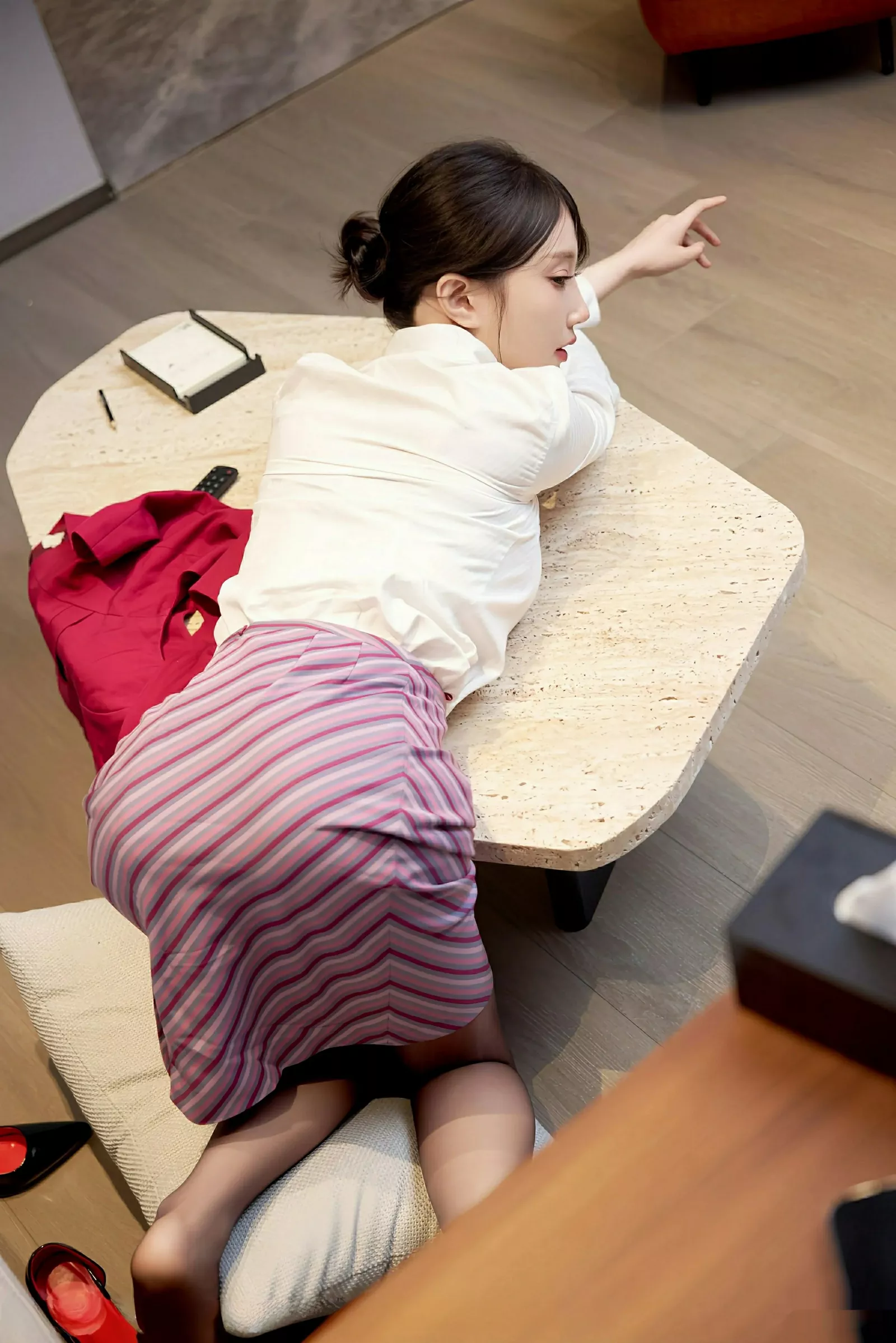 [秀人网] 2025.08.04 No.10620 玥儿玥#[70P]-1