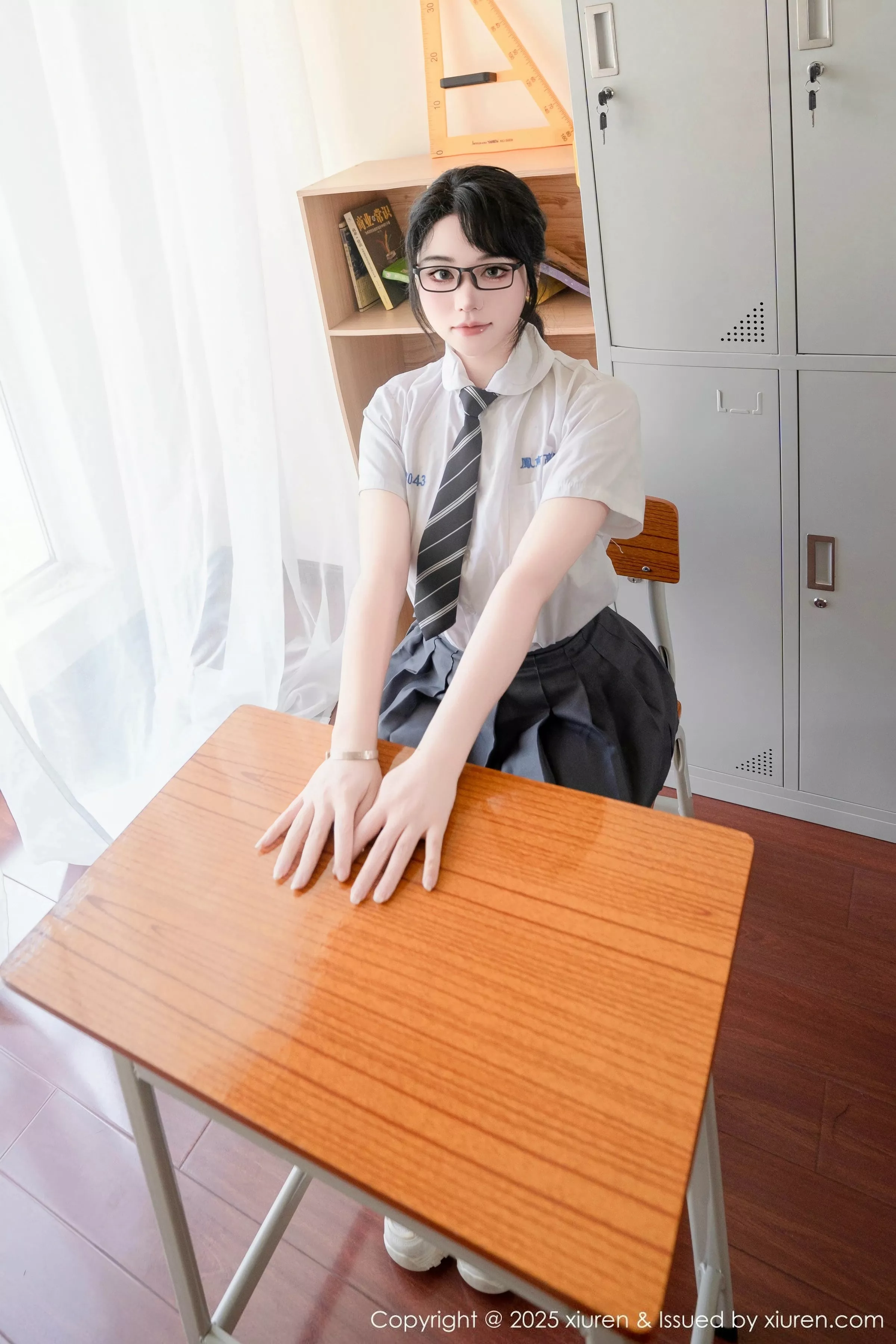 [秀人网] 2025.07.10 No.10530 汐汐爱吃草莓#[85P]-15