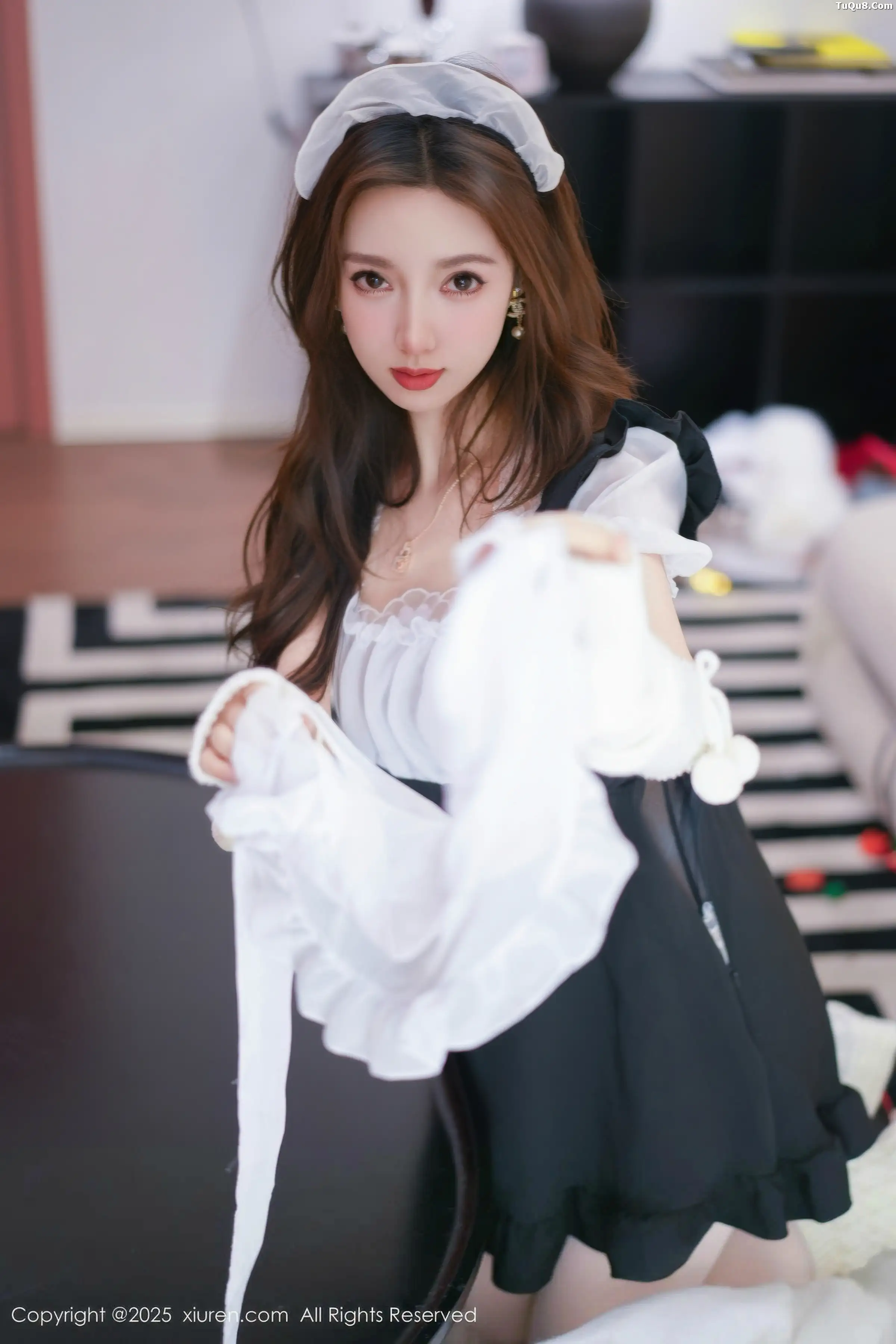 [秀人网] 2025.12.24 No.11152 Twins- 桃桃#[77P]-21